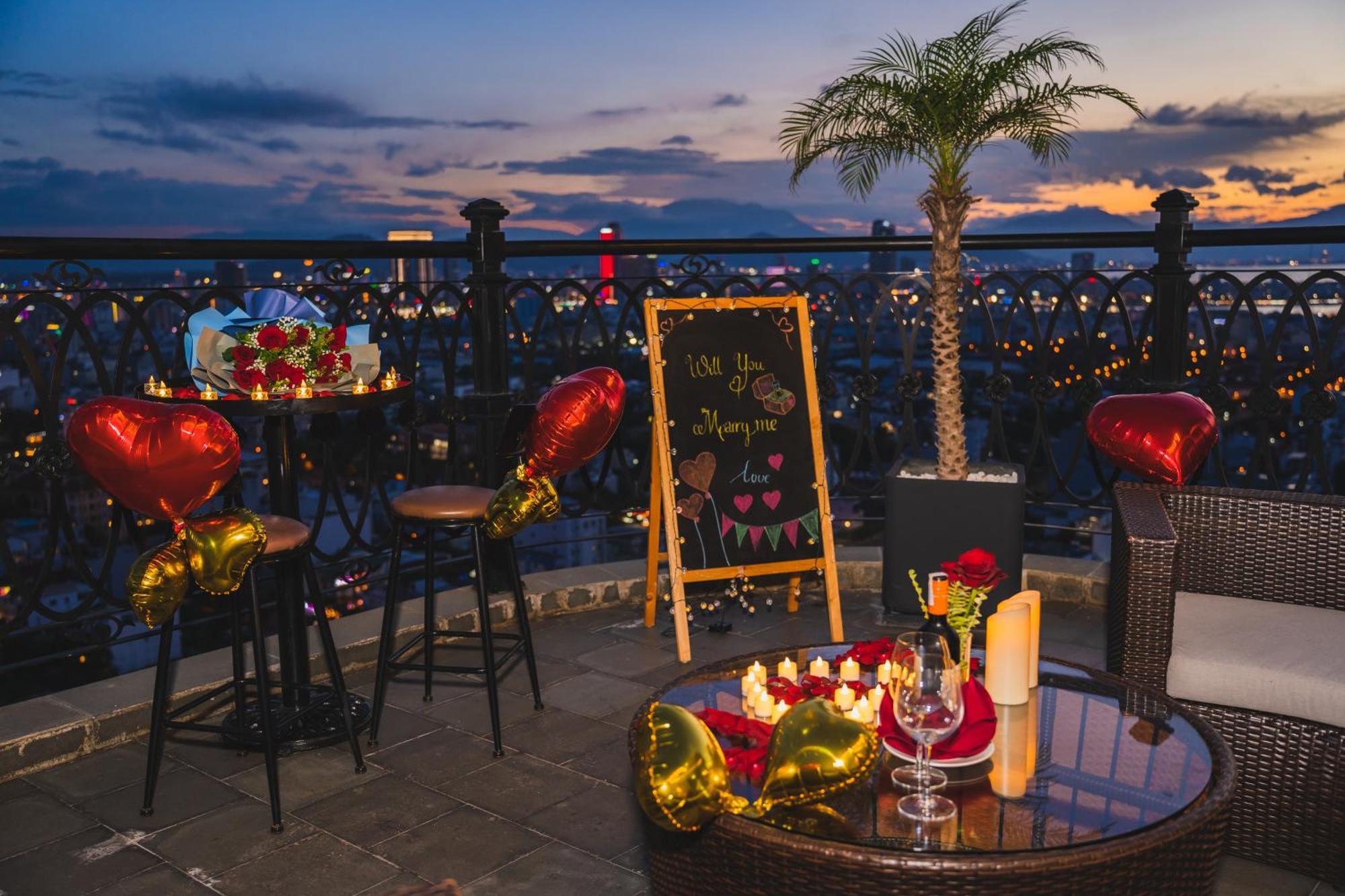 Peninsula 5* Đà Nẵng