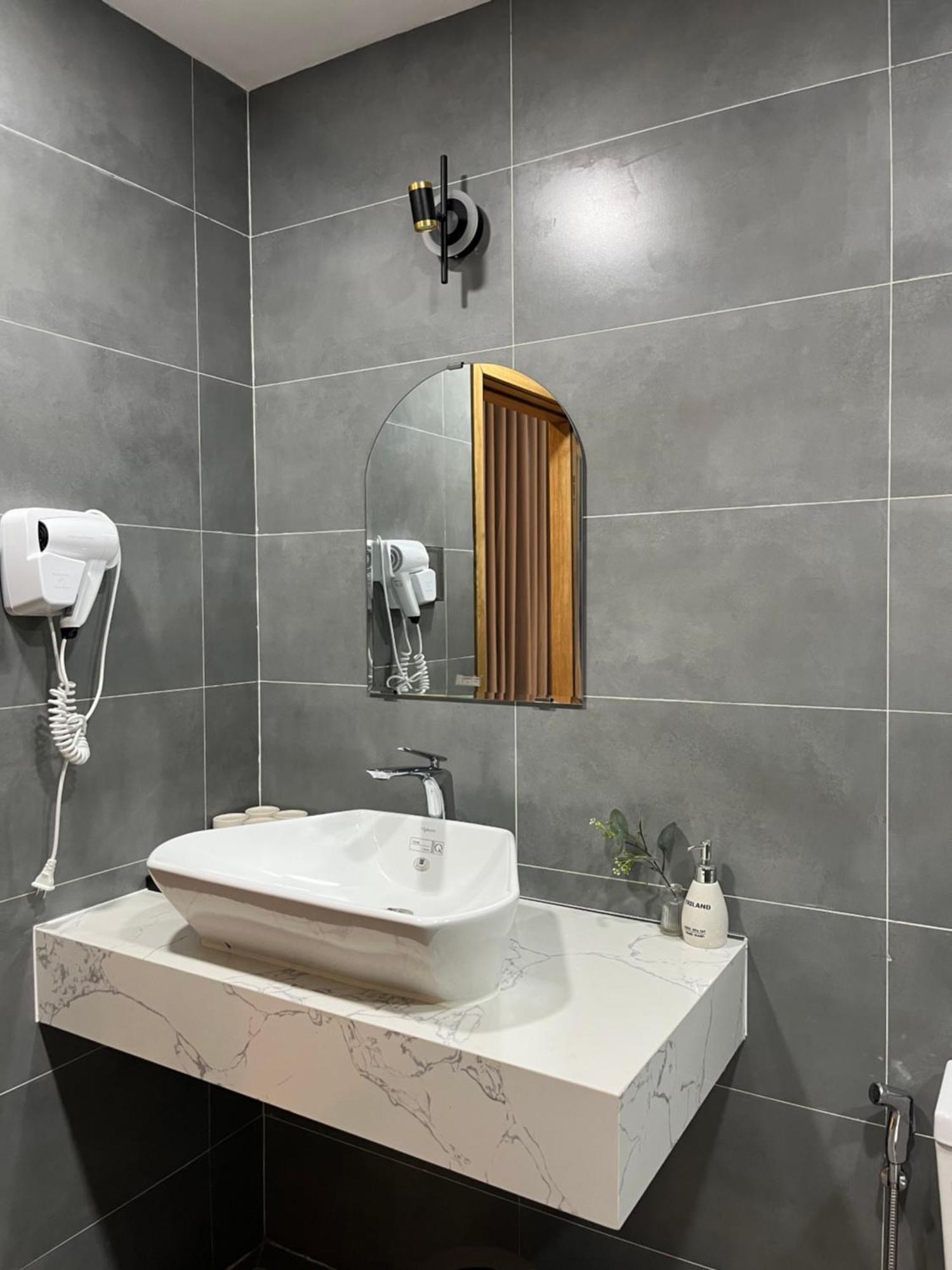 Triland Hotel 3*
