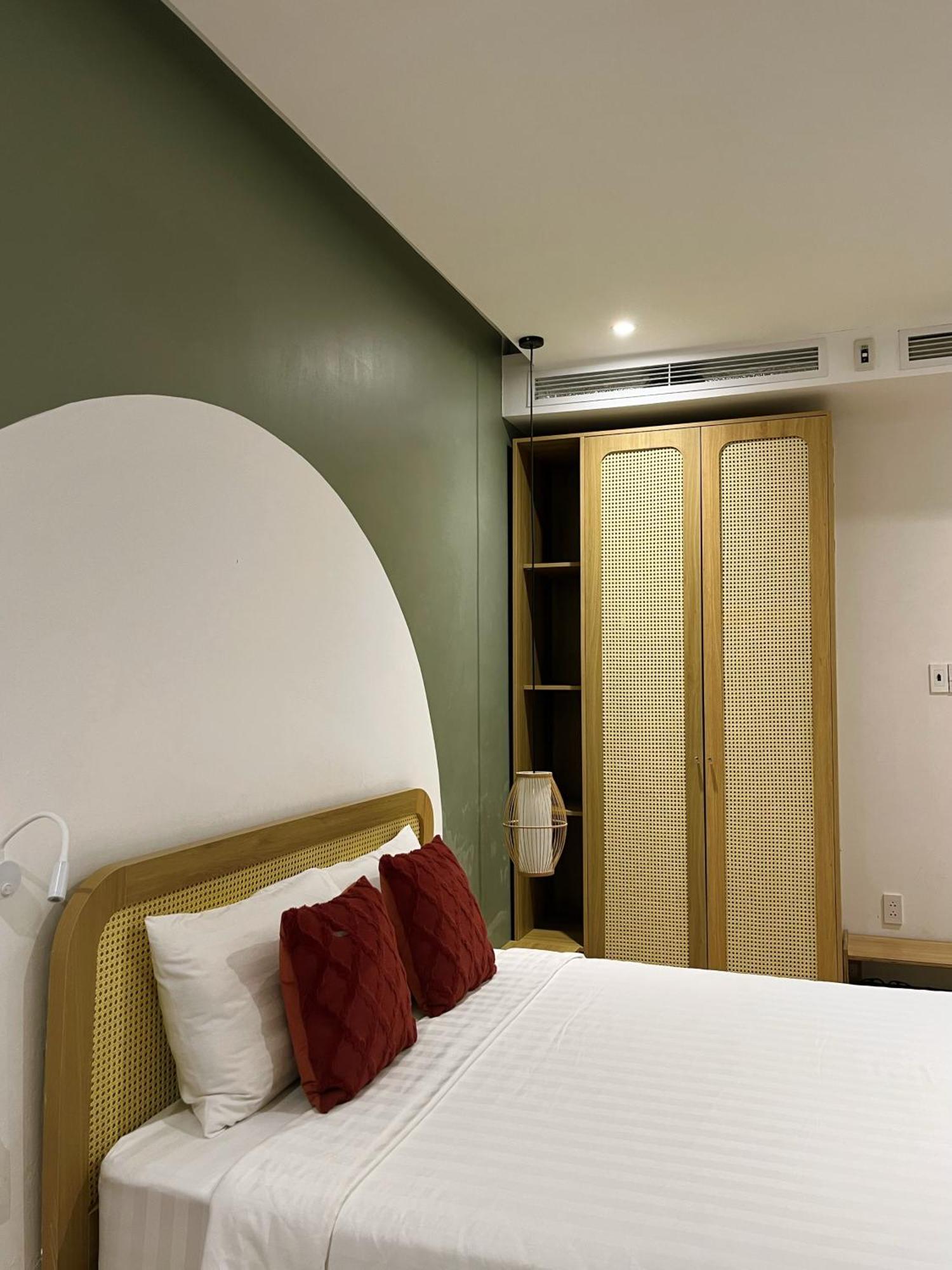 Triland Hotel