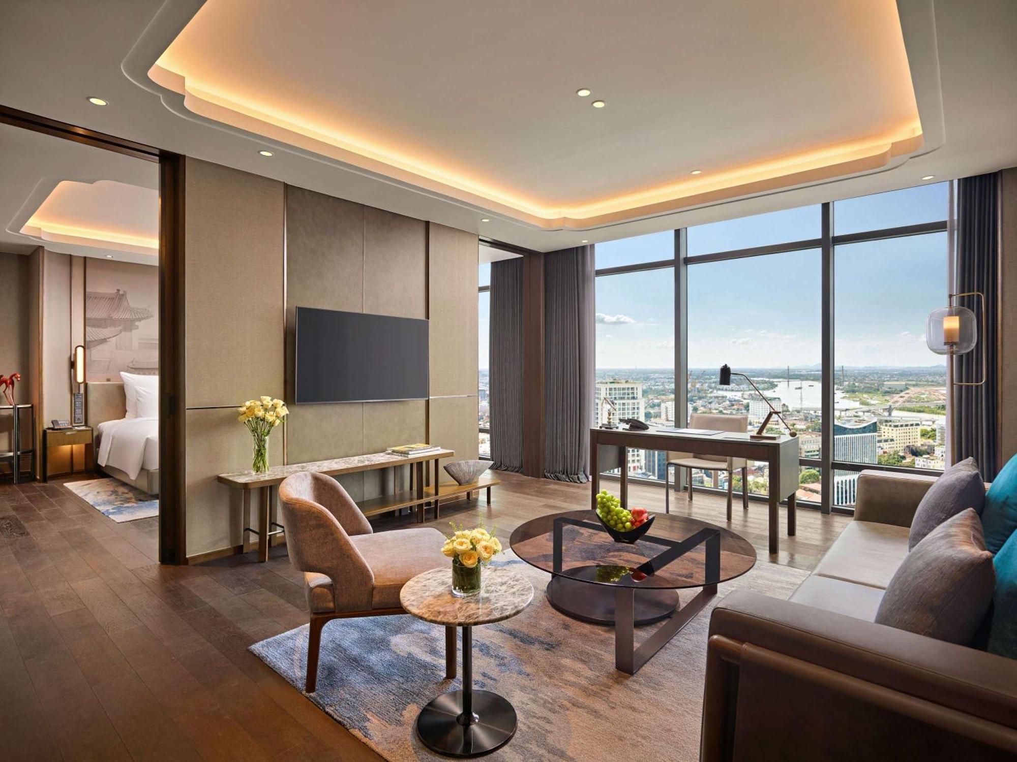 Hotel Pullman Phong Grand