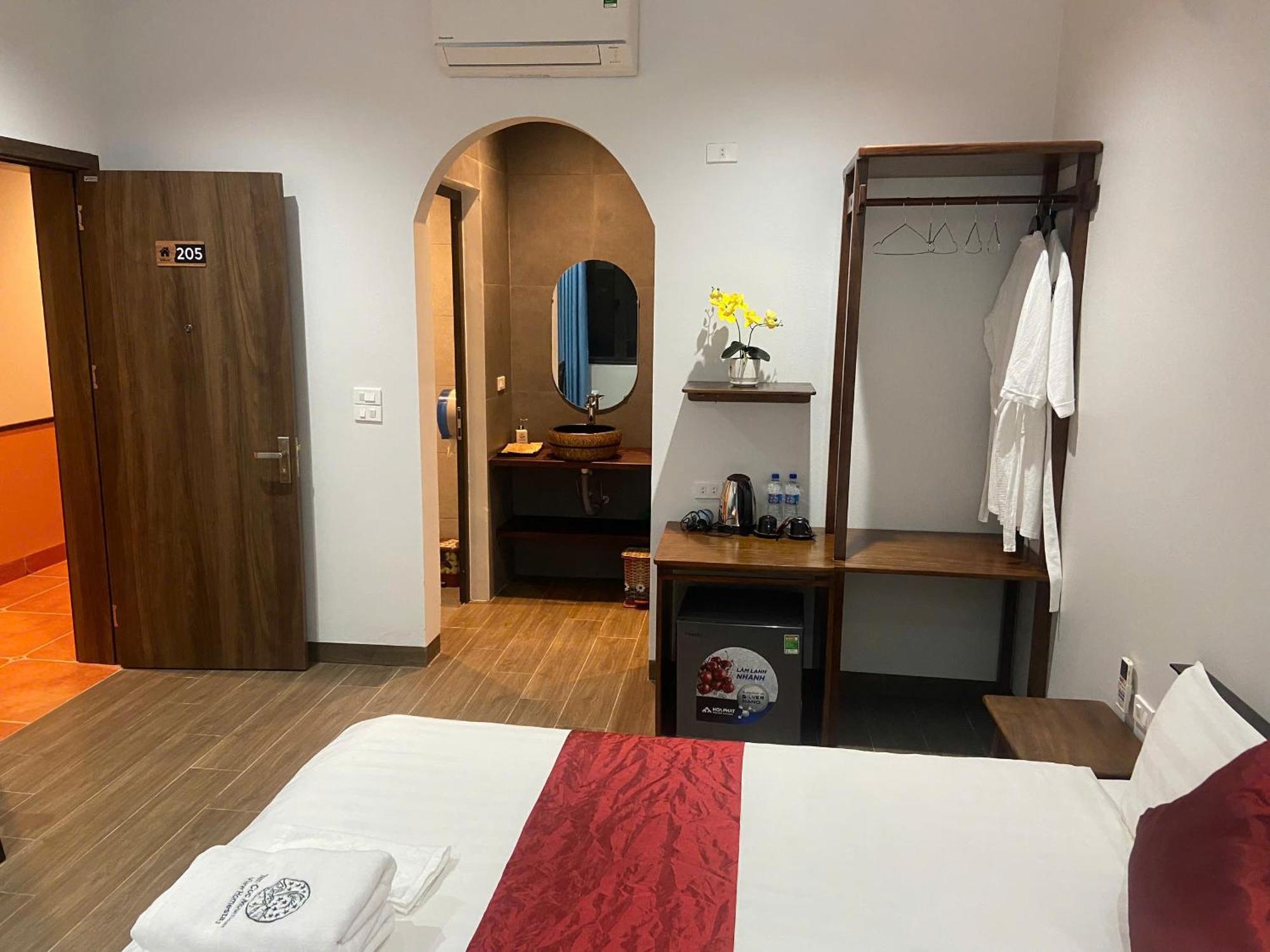 Tam Coc Mountain View Homestay *