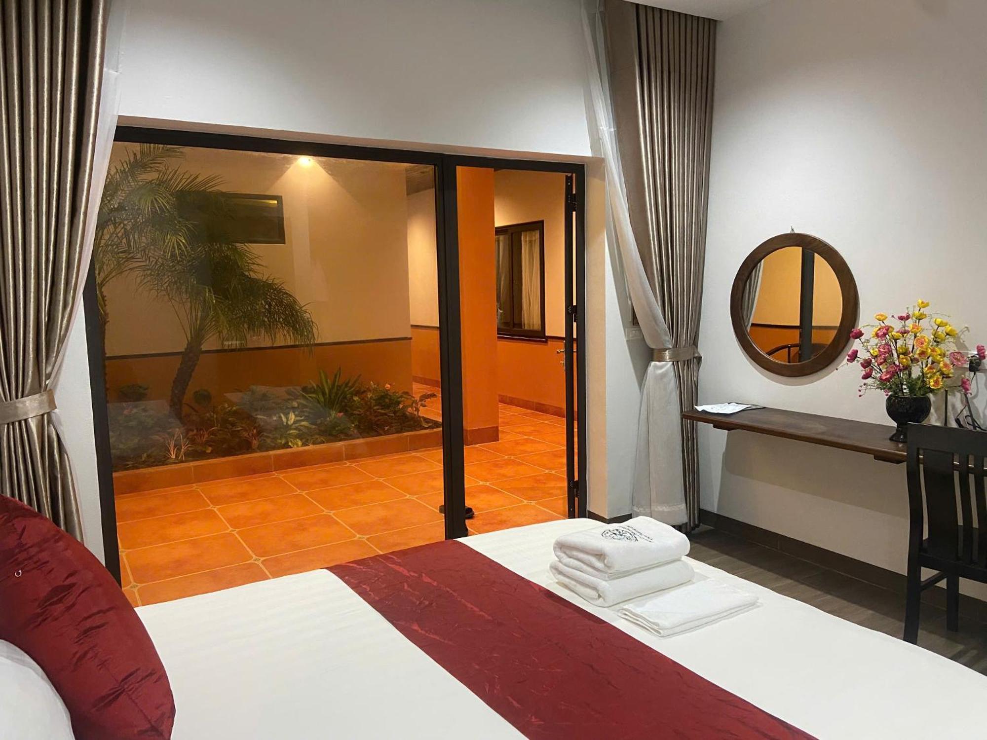 Tam Coc Mountain View Homestay *