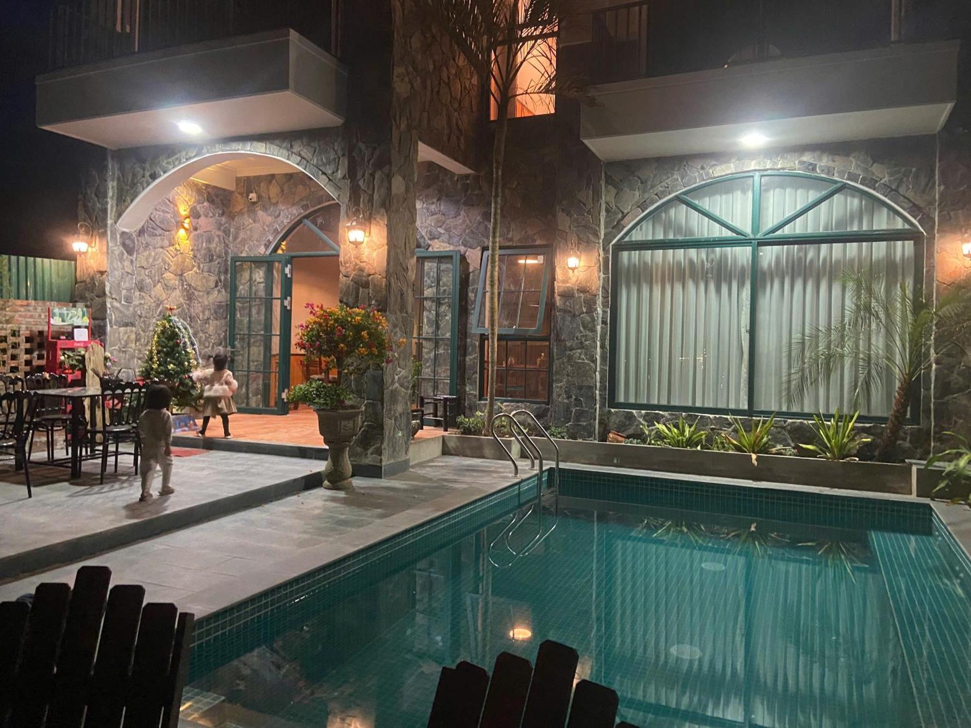 Tam Coc Mountain View Homestay Ninh Binh