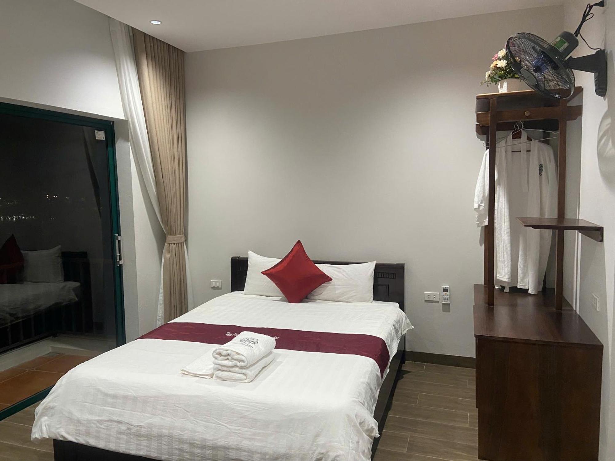 Tam Coc Mountain View Homestay *