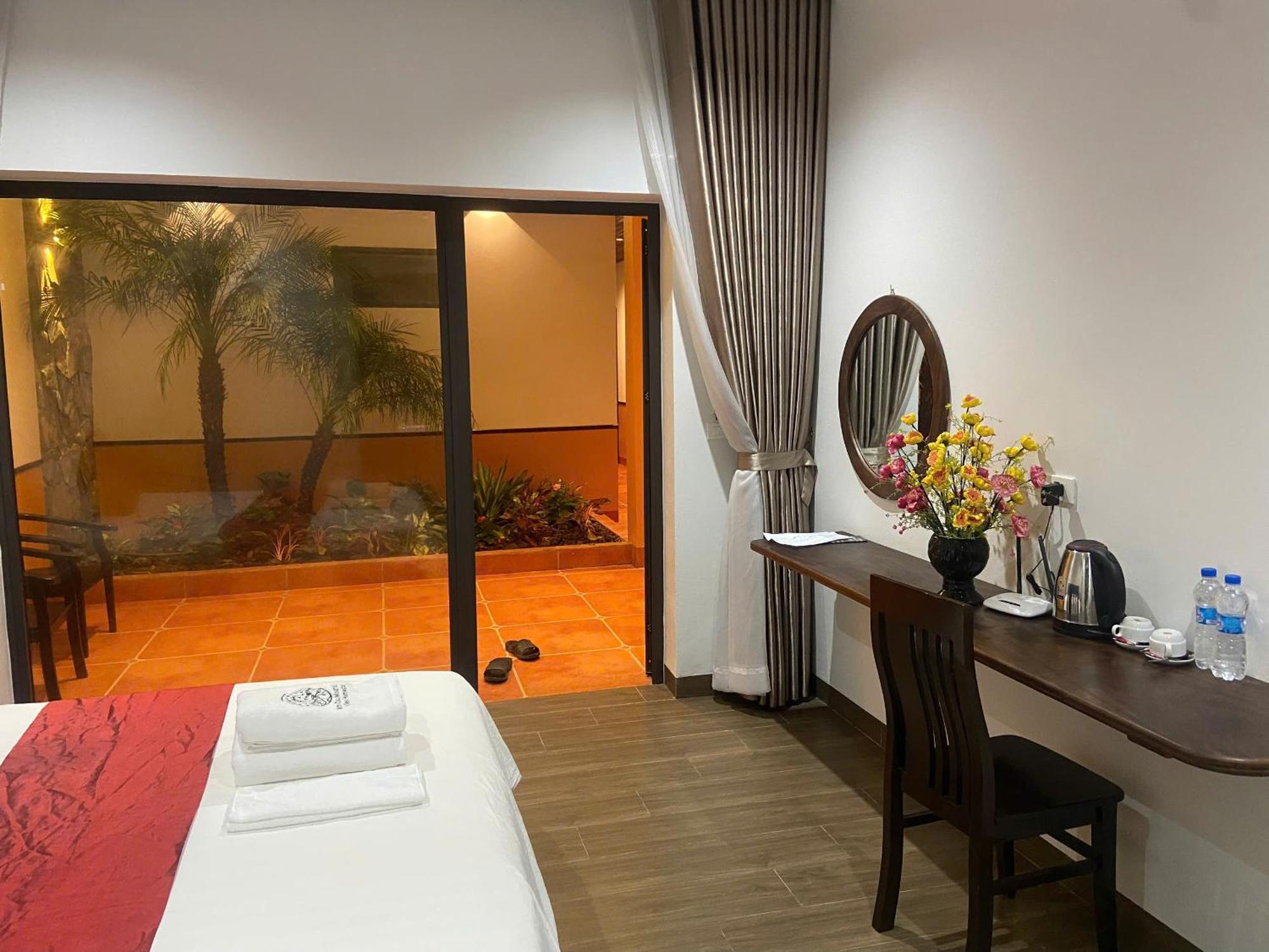 Homestay Tam Coc Mountain View