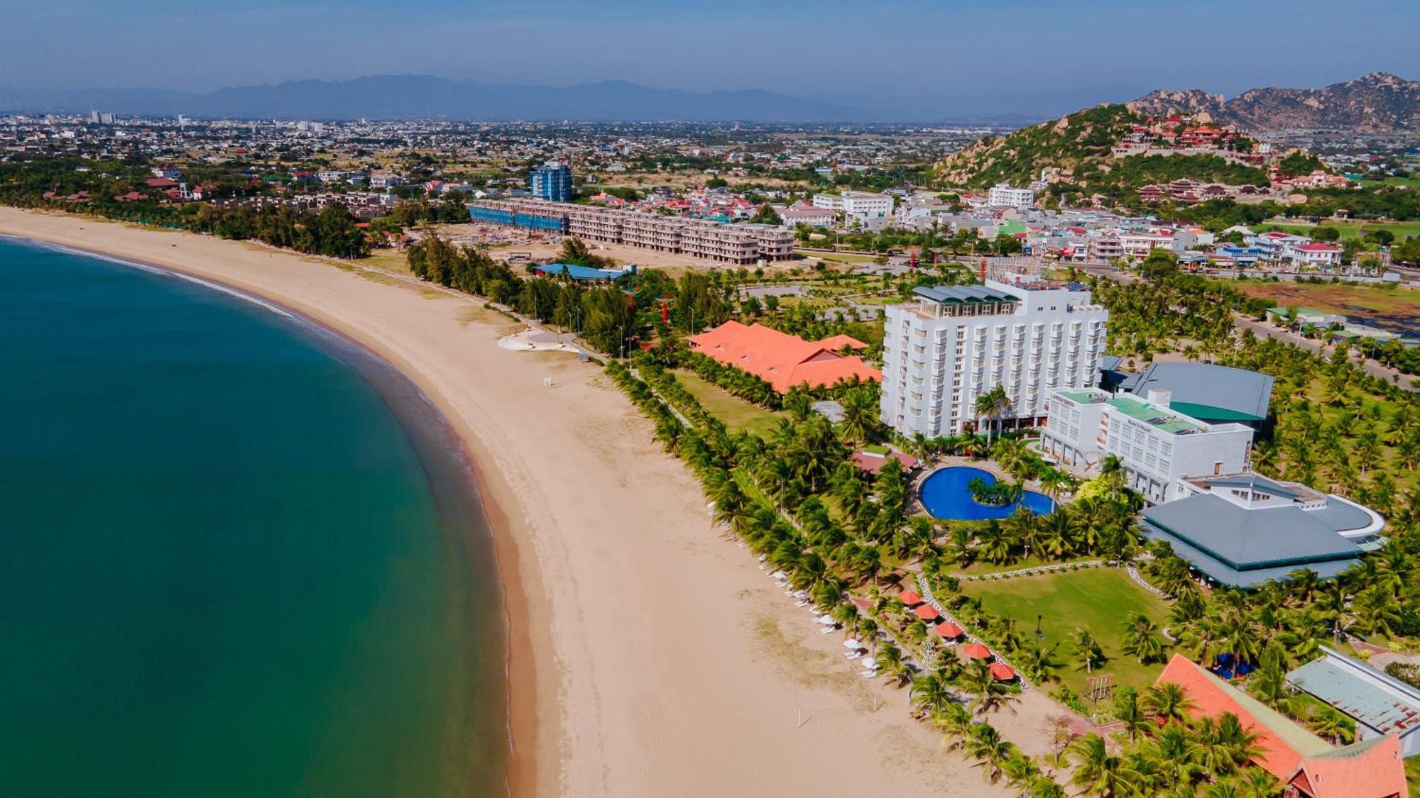 Saigon - Ninh Chu & Resort Phan Rang