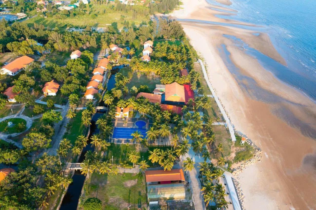 Hotel Dat Lanh Beach Resort 3*