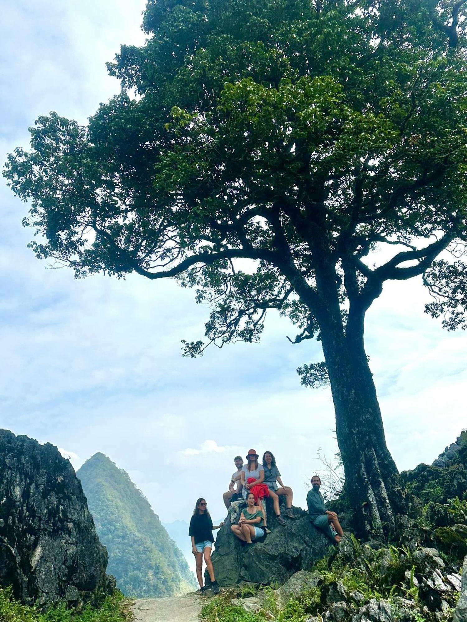 Strawberry House , Tour & Motorbikes Rentel Ha Giang