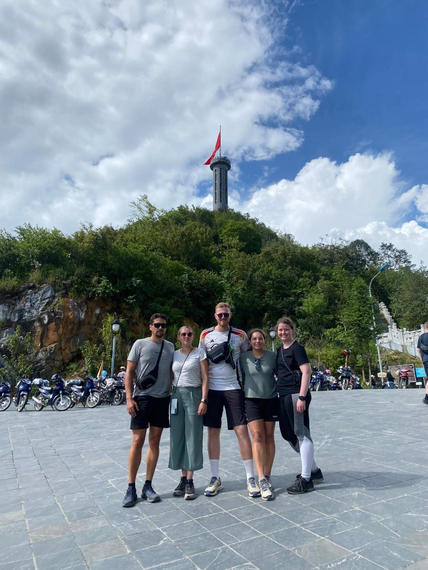 Bed & Breakfast Strawberry House , Tour & Motorbikes Rentel Ha Giang