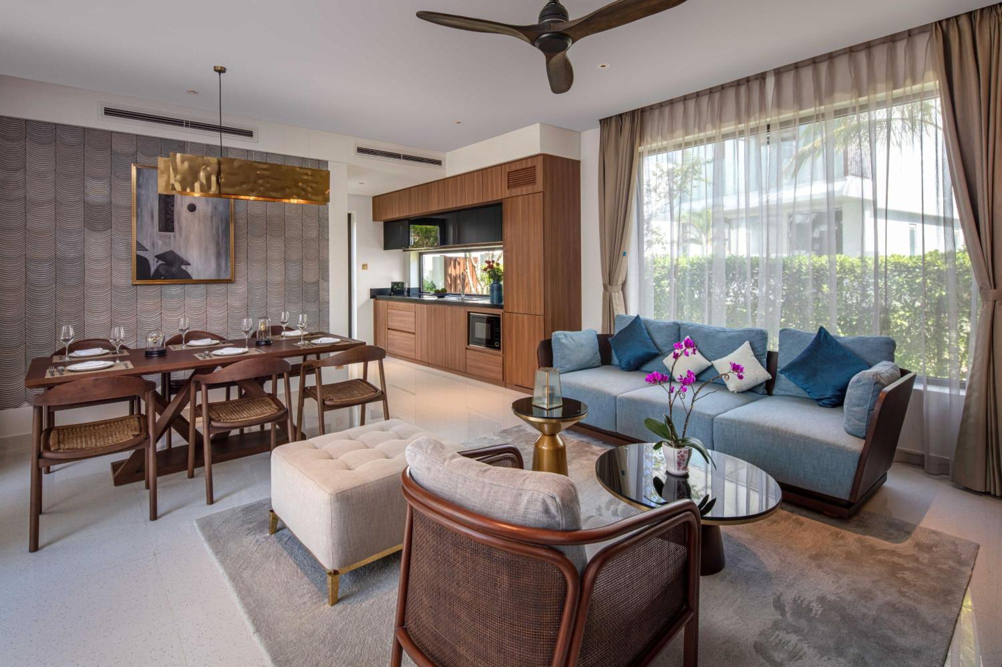 Hoi An Royal Beachfront * Dien Ban