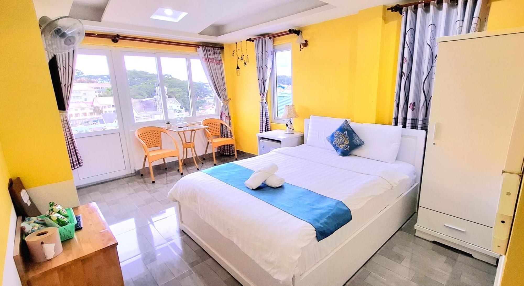 Long Vuong Hotel