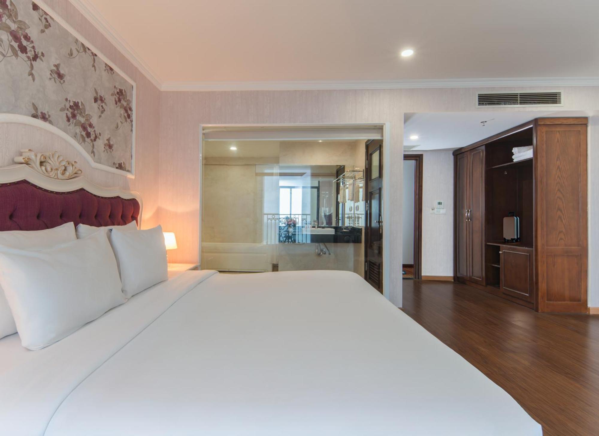 Bonjour Khách sạn Nha Trang