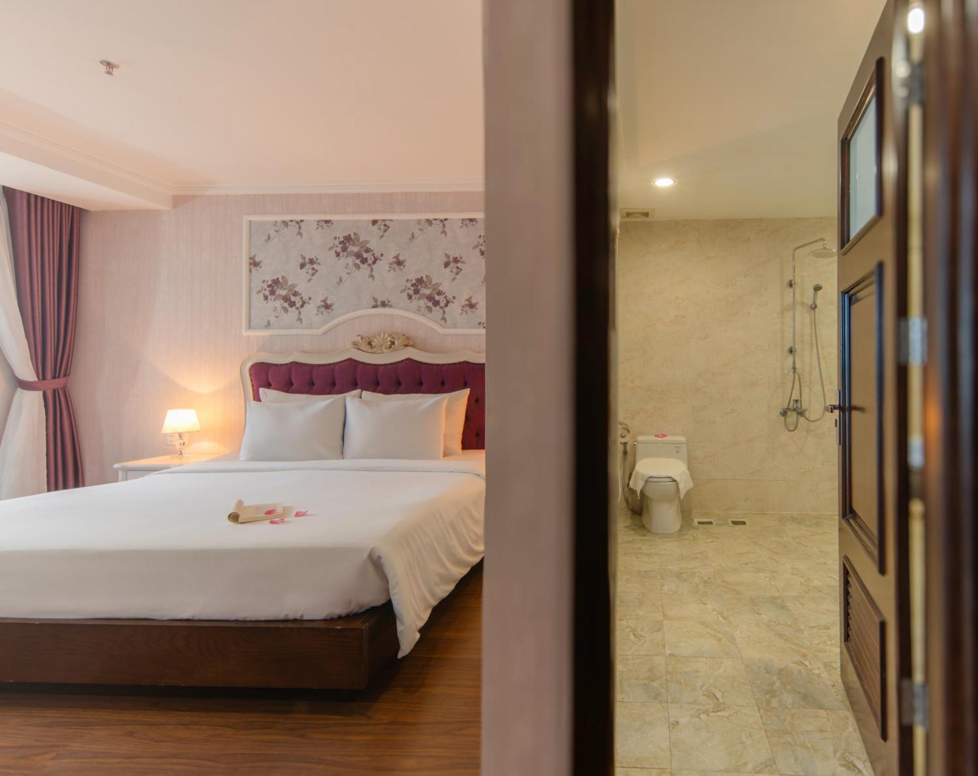 Bonjour Khách sạn Nha Trang