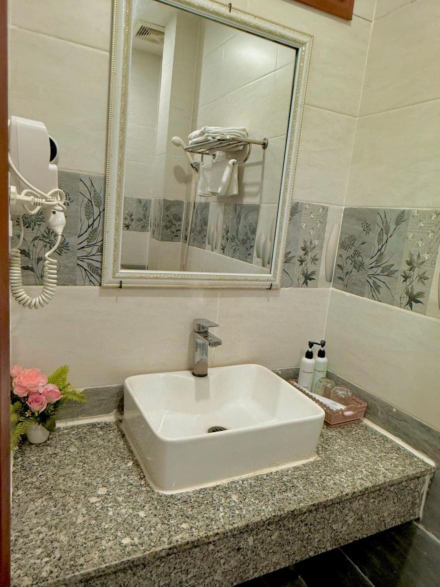 Hotel Phi Long Tuy Hoa