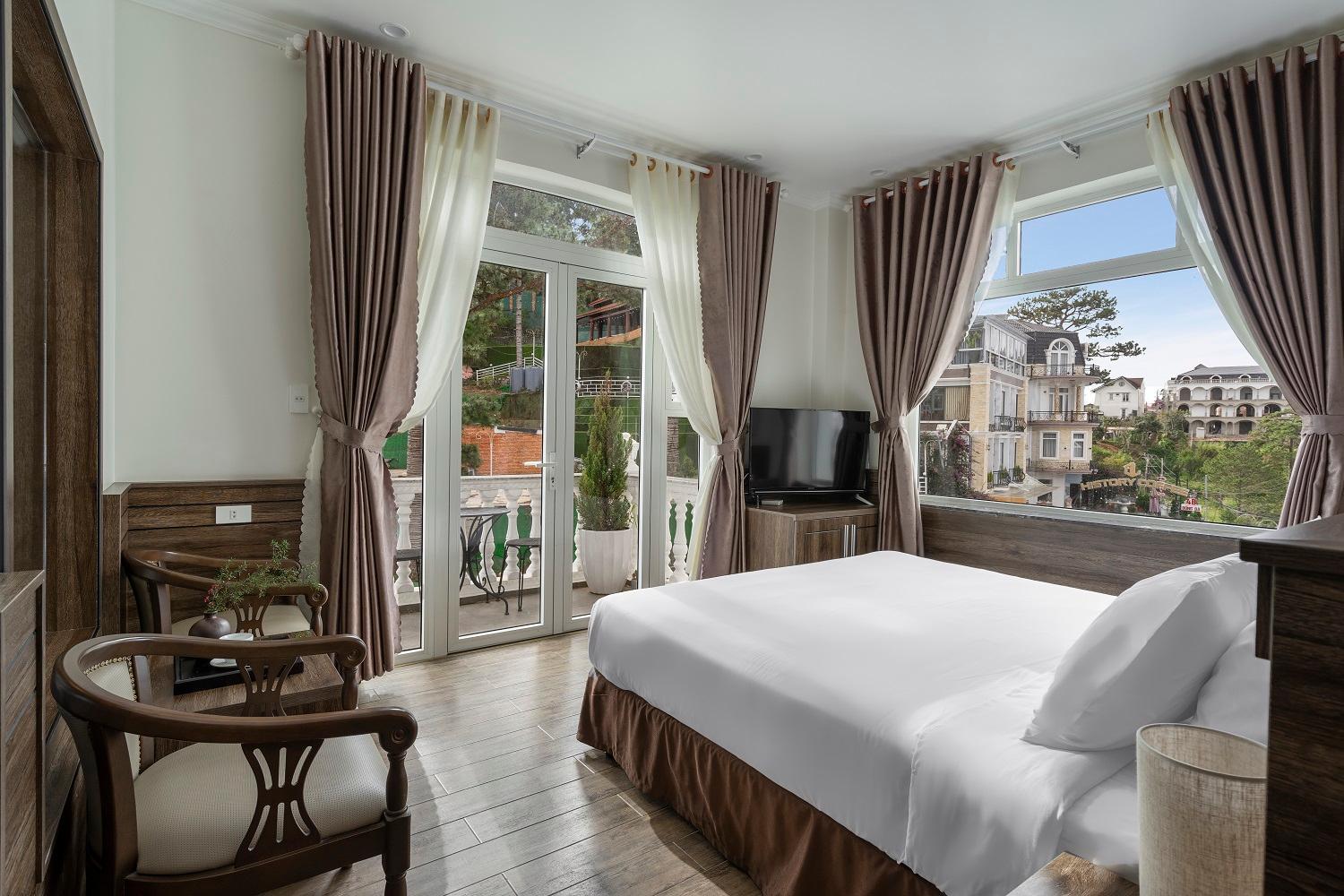 Hotel New Life -