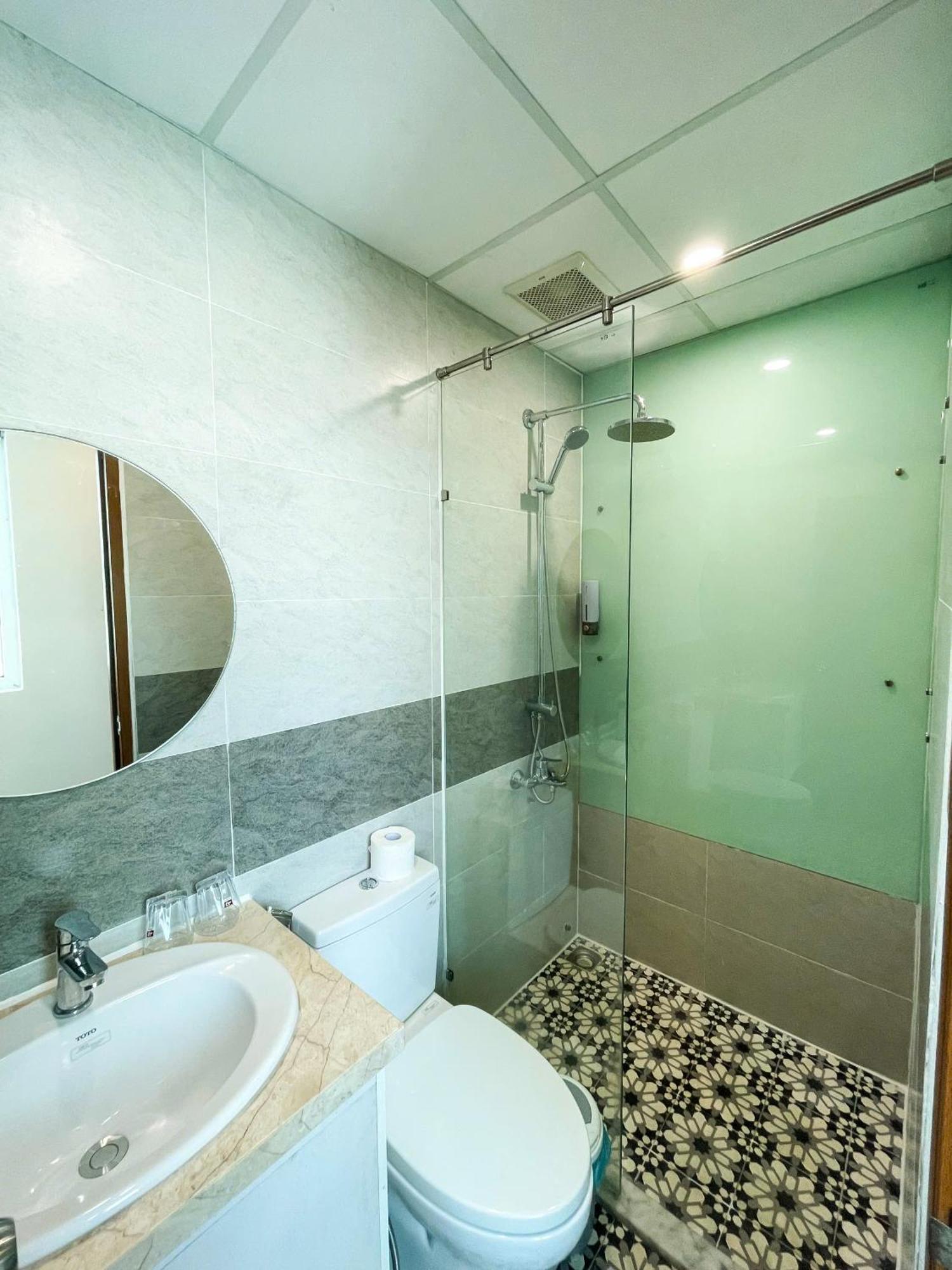 Happy Day Riverside & By Haviland Hotel Da Nang