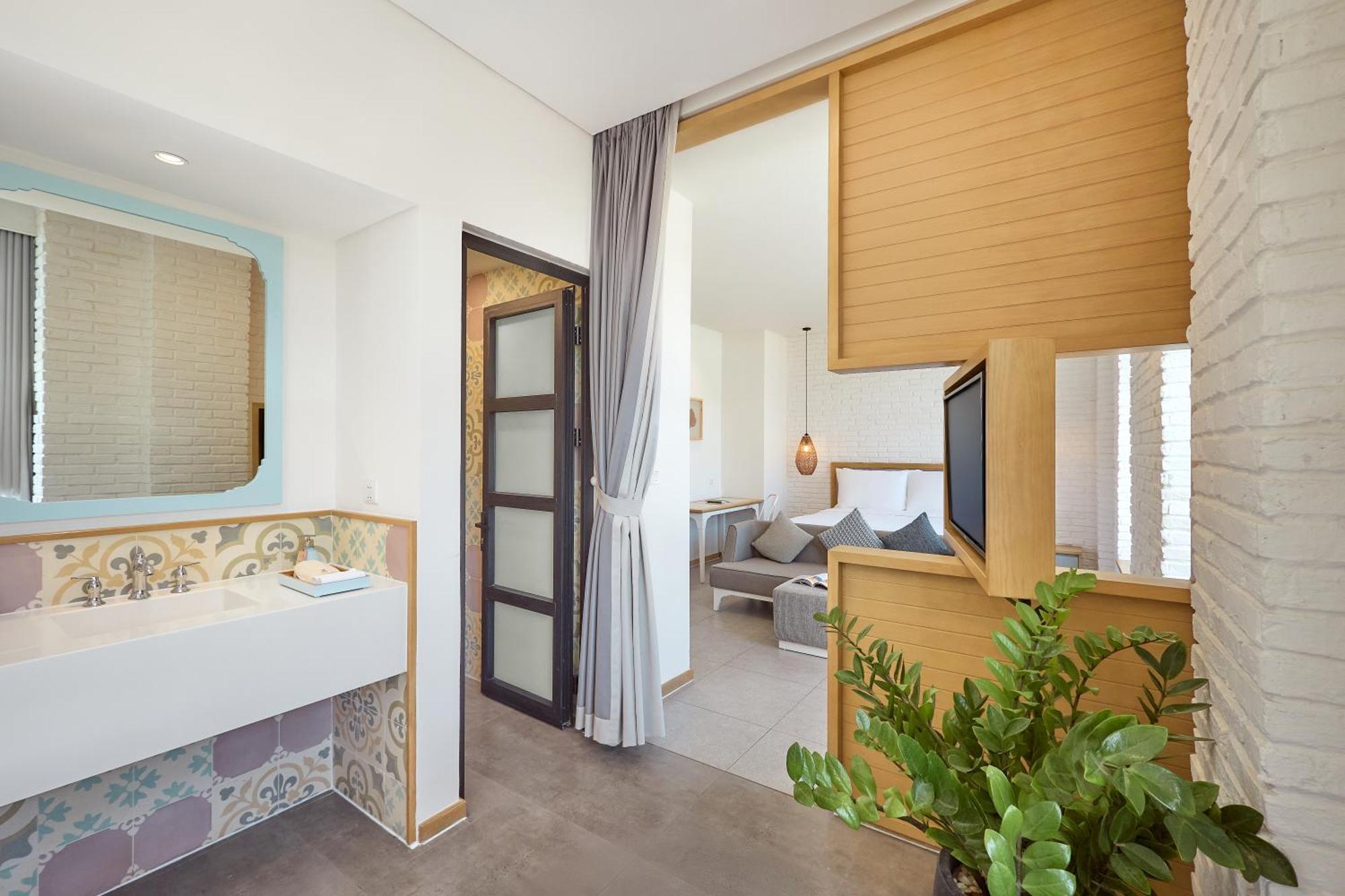 Hotel Skool Vung Tau