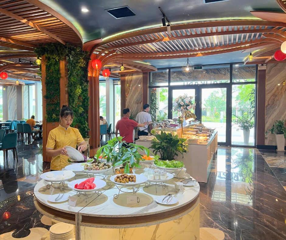 Diamond Vân đồn Khách sạn