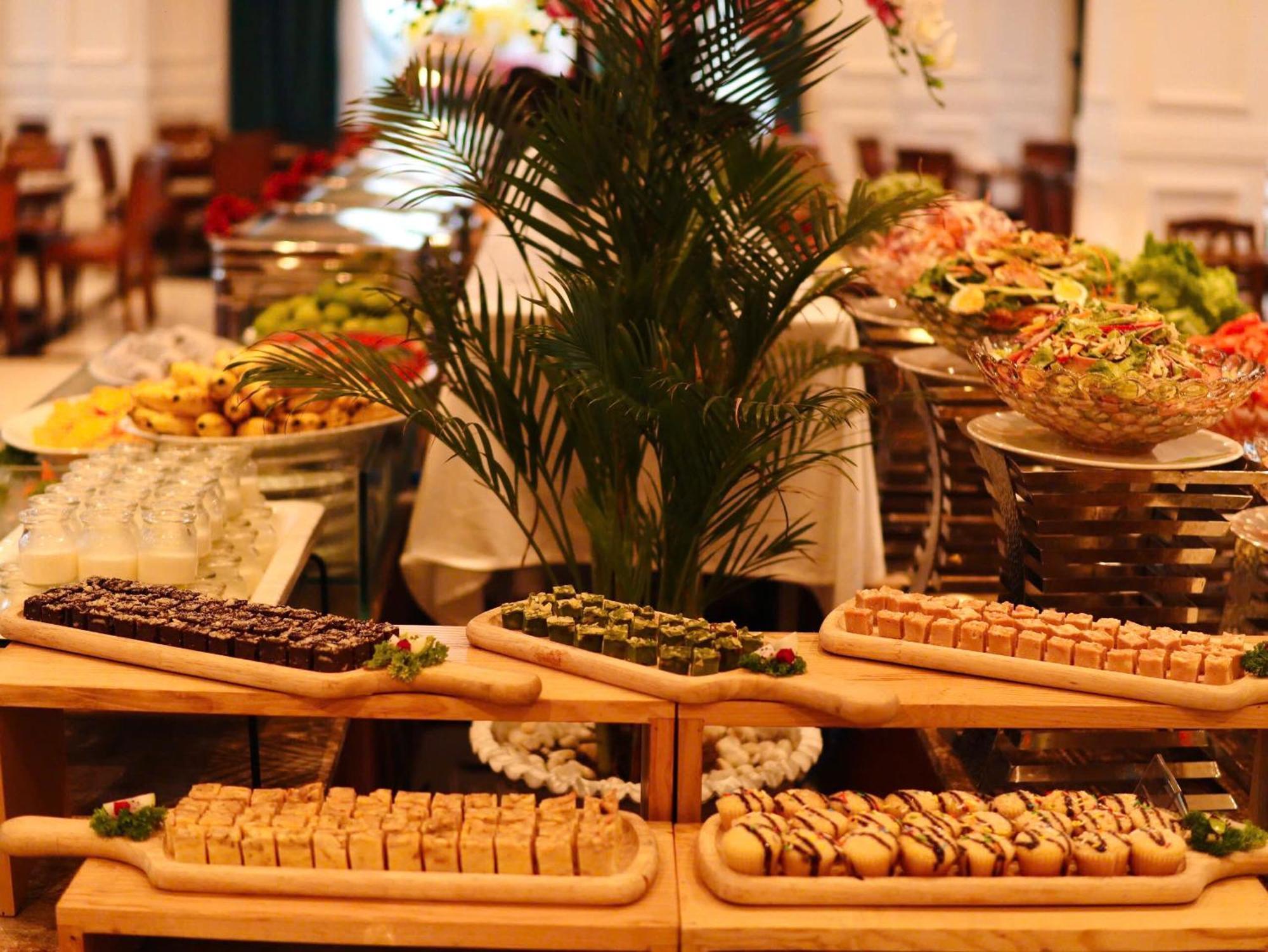 Hotel Vipol &