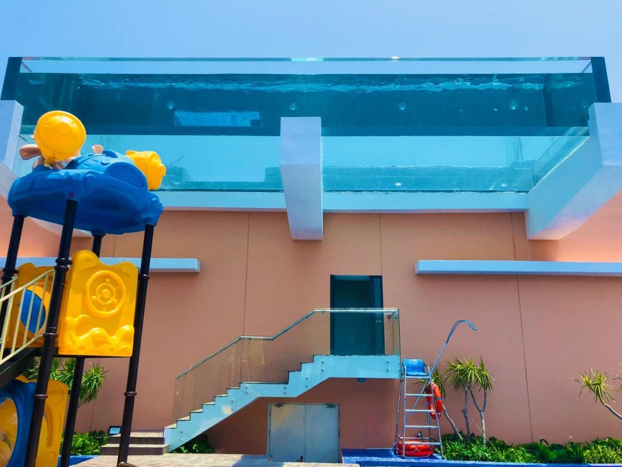 La Vela Hotel 5*