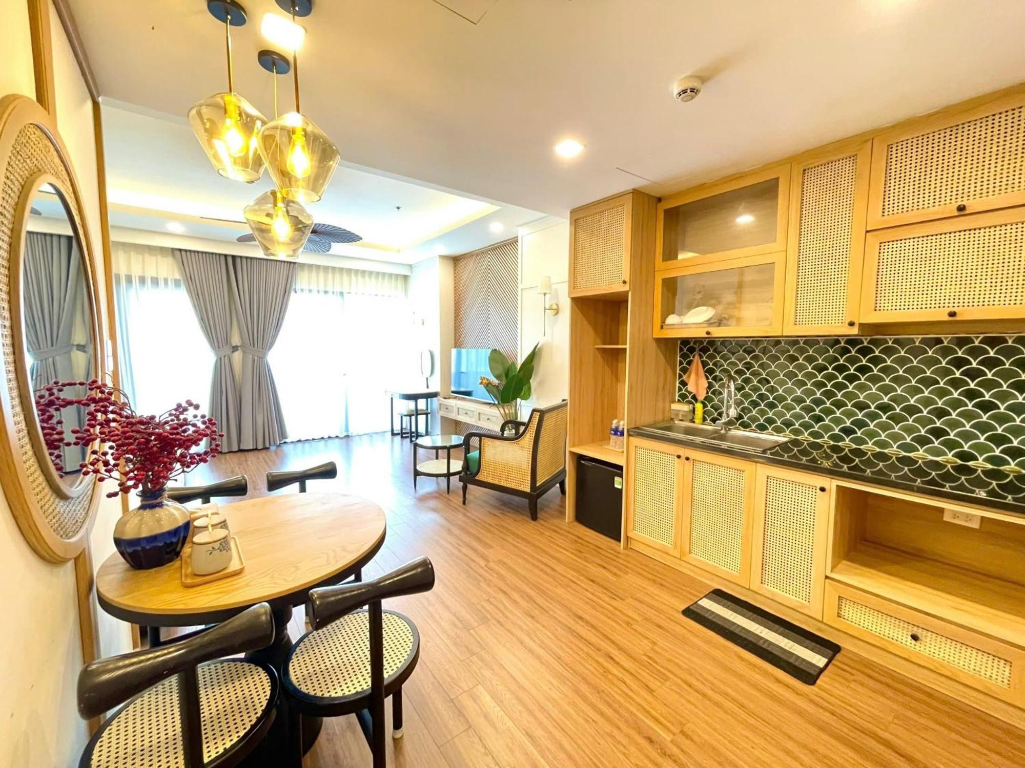 Flc Beachfront Condotel Apartment