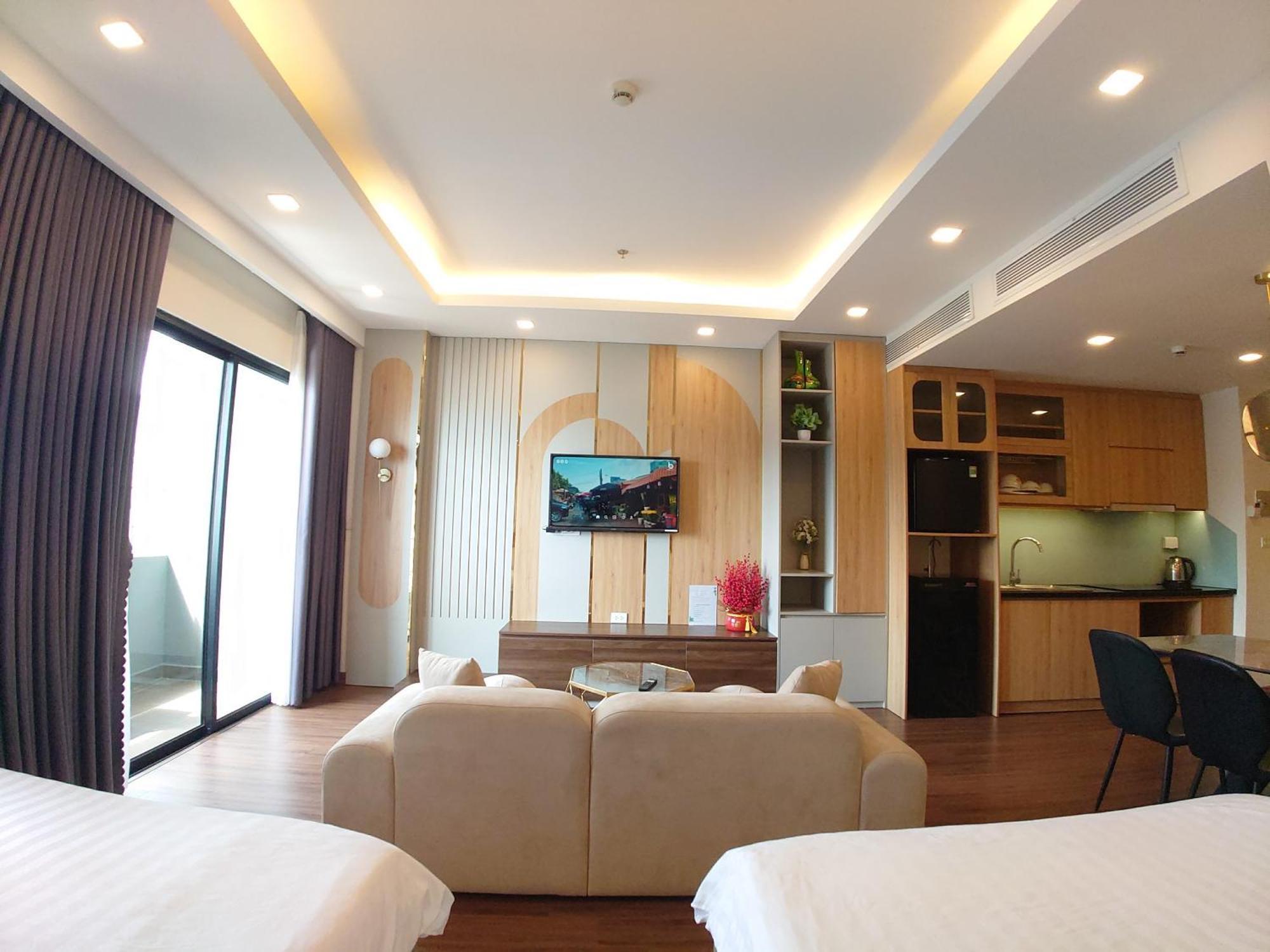 Flc Seaview Condotel