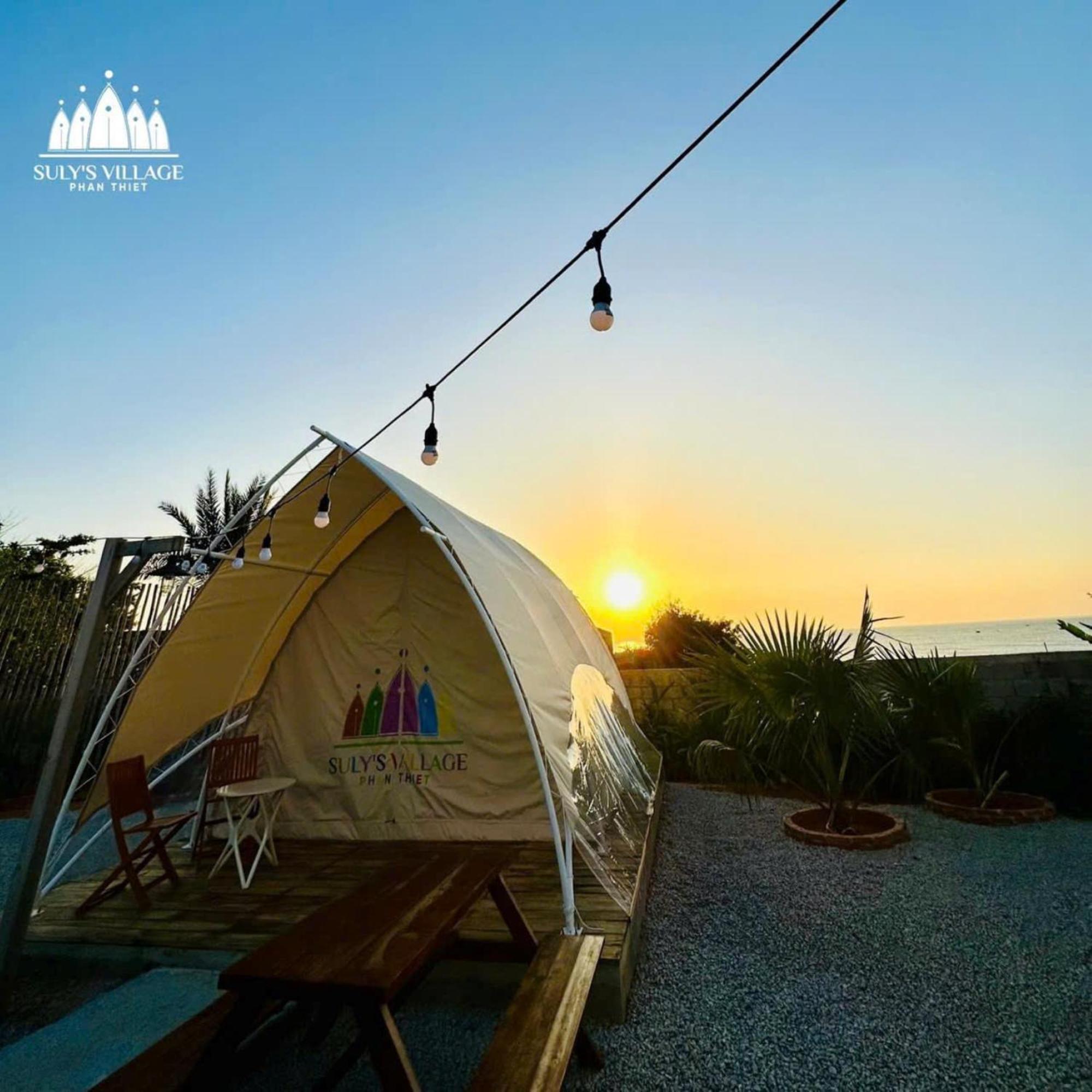Suly's Village 3*