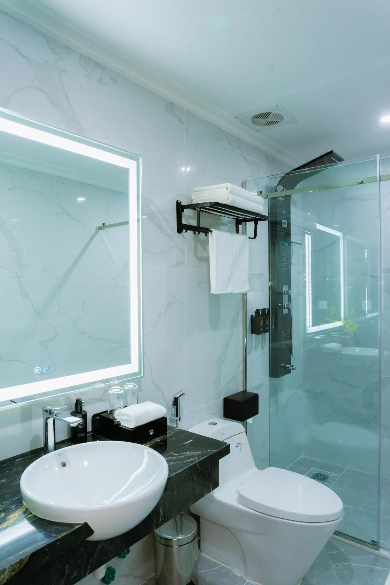 Sc Luxury Hotel Ha Long
