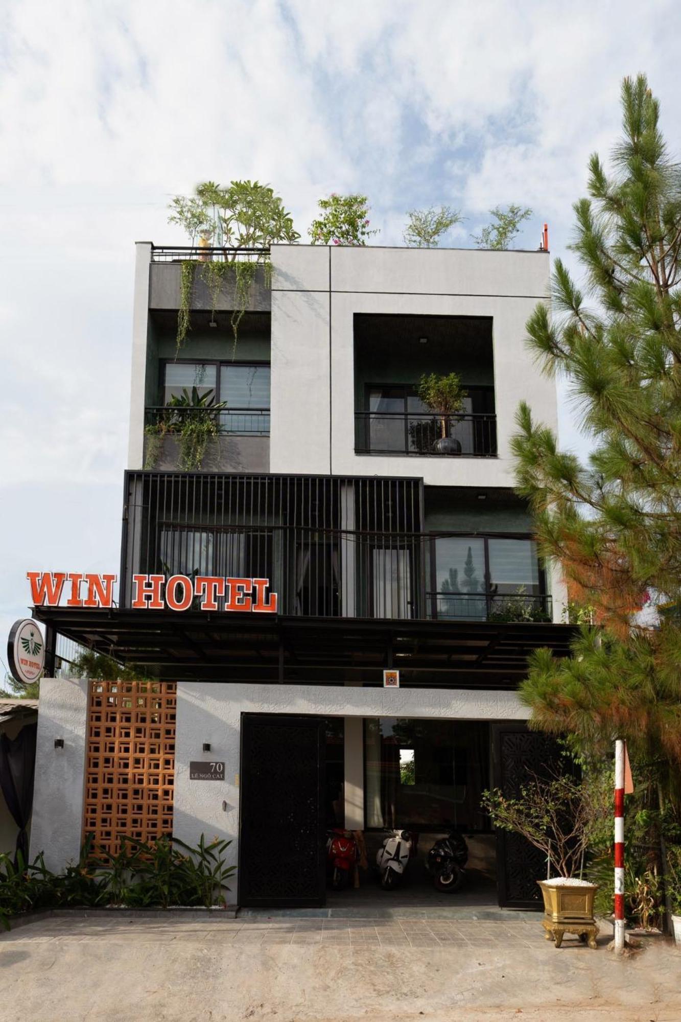 Win Hotel Hue