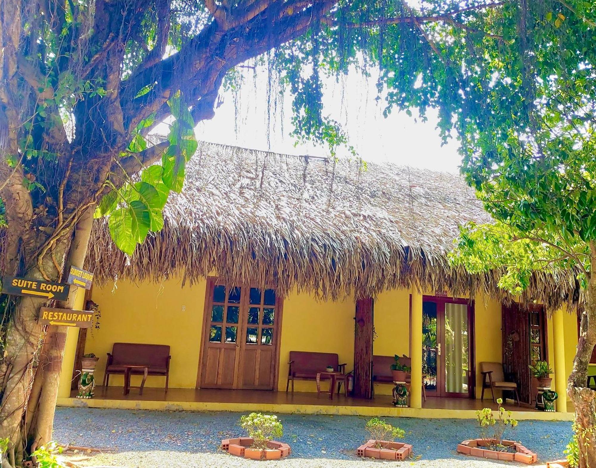 Bed & Breakfast Mango Riverside 4*