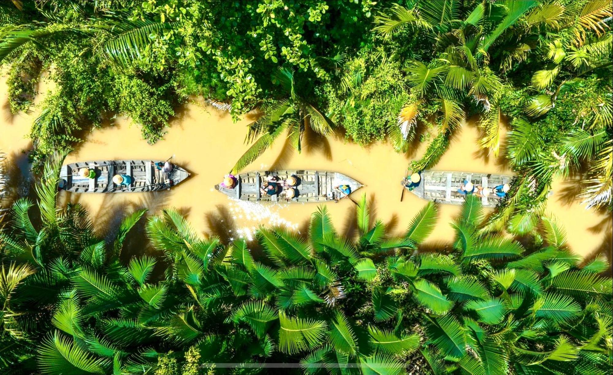 Mango Riverside