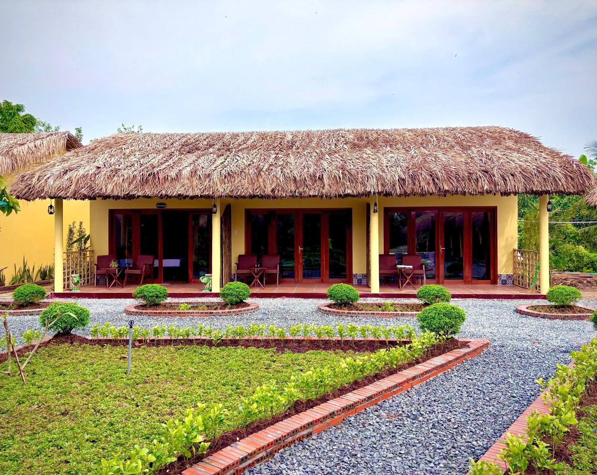 Bed & Breakfast Mango Riverside 4*