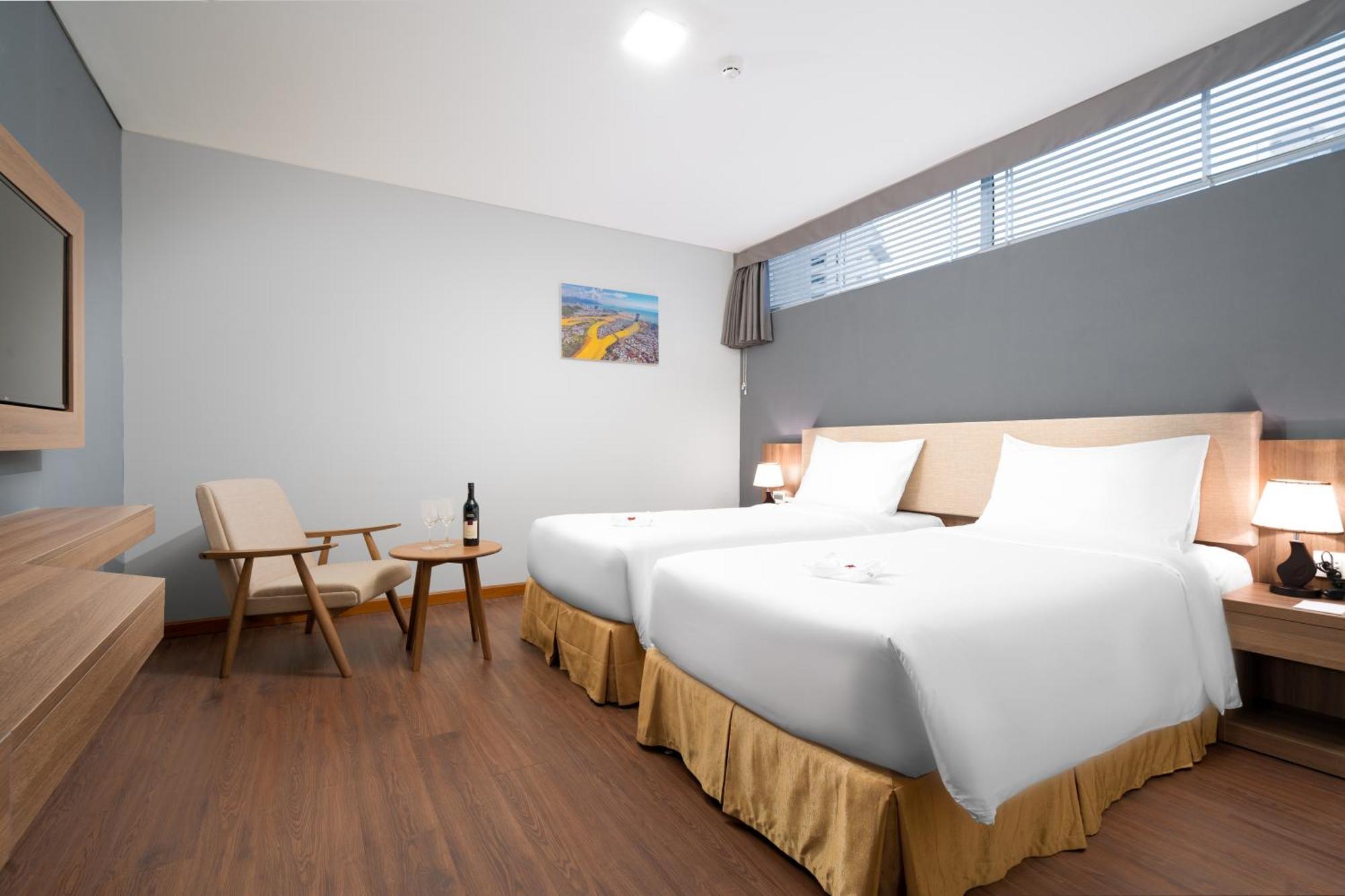 Libra Hotel 4*