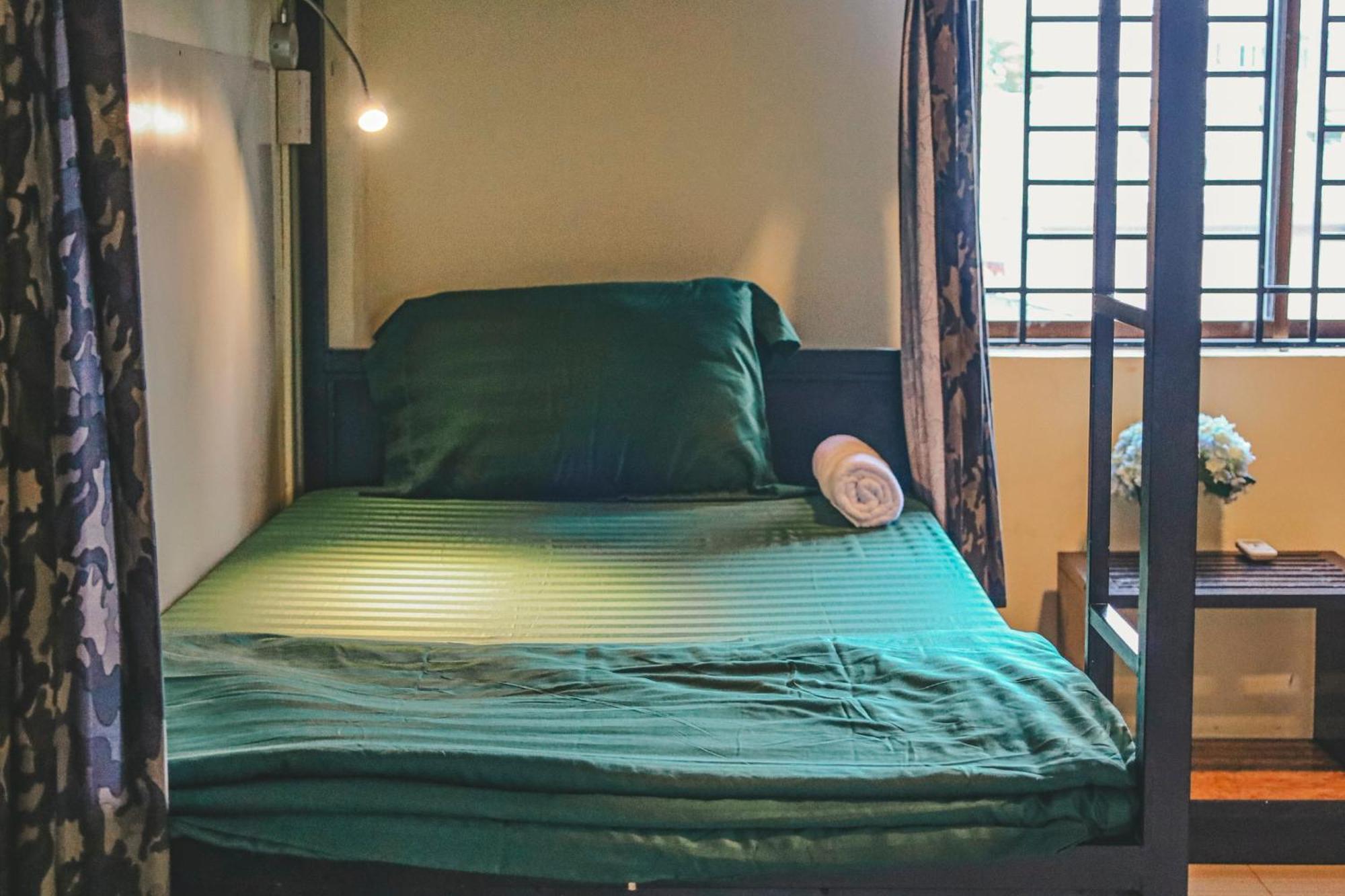Dmz Hotel