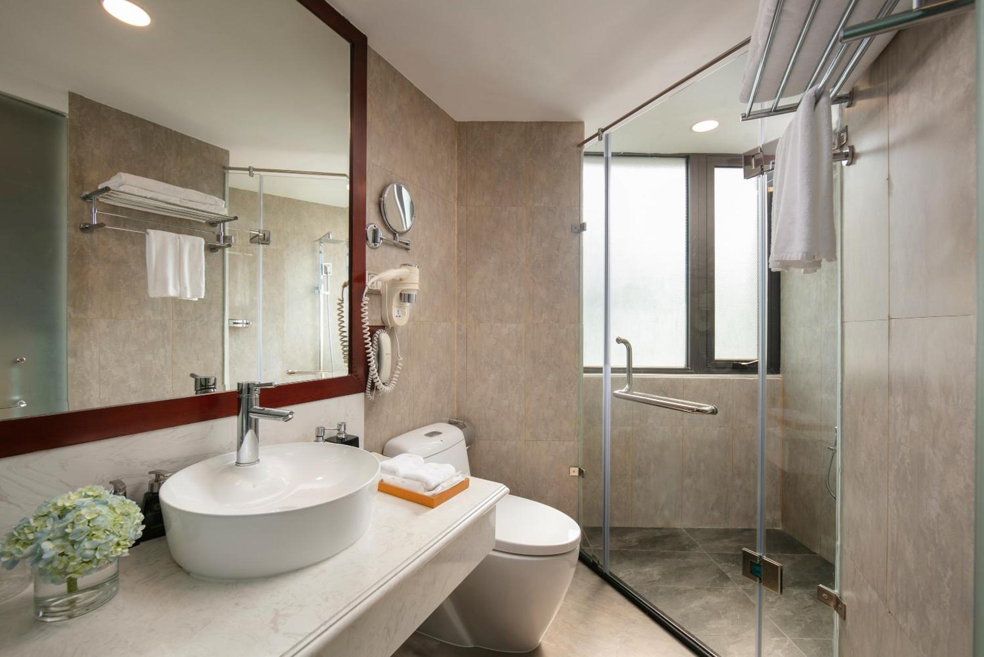 Hotel De Corner 4*