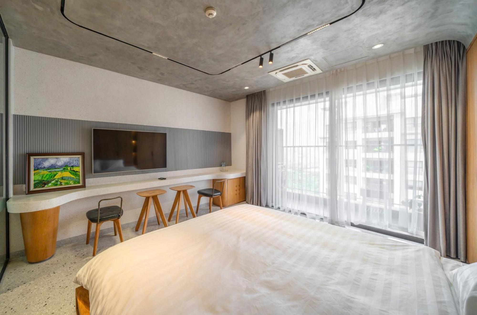 Til - Vinhomes D'capitale Elegance - Tran Duy Hung Hanoi
