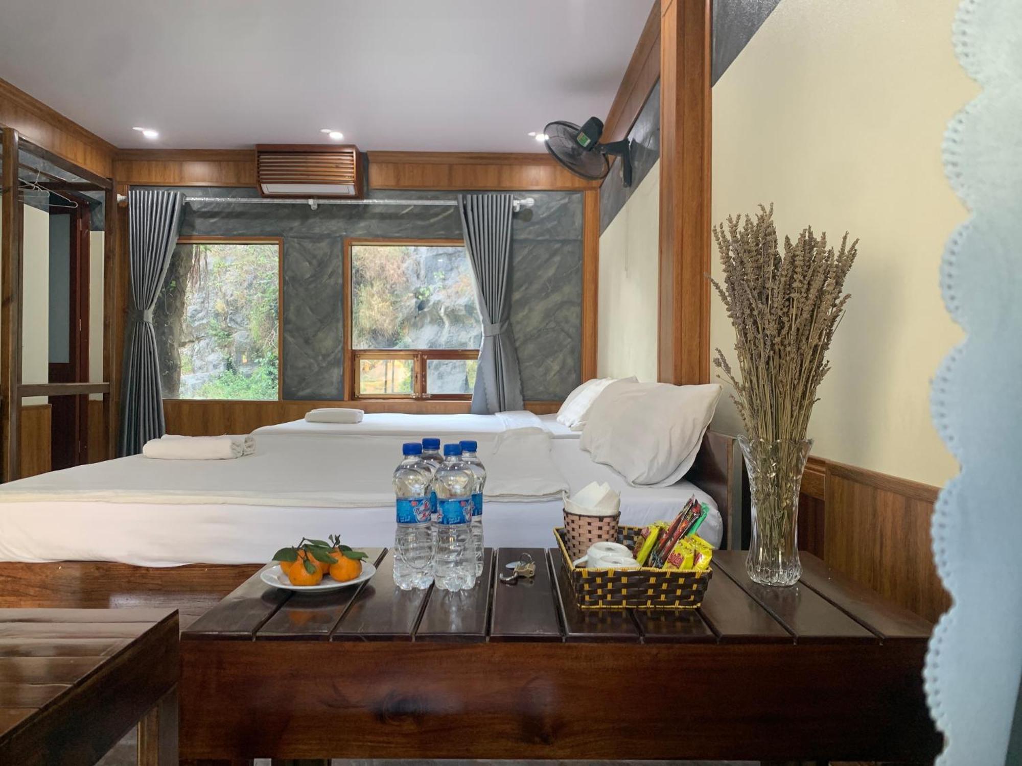 Retreat * Ninh Binh