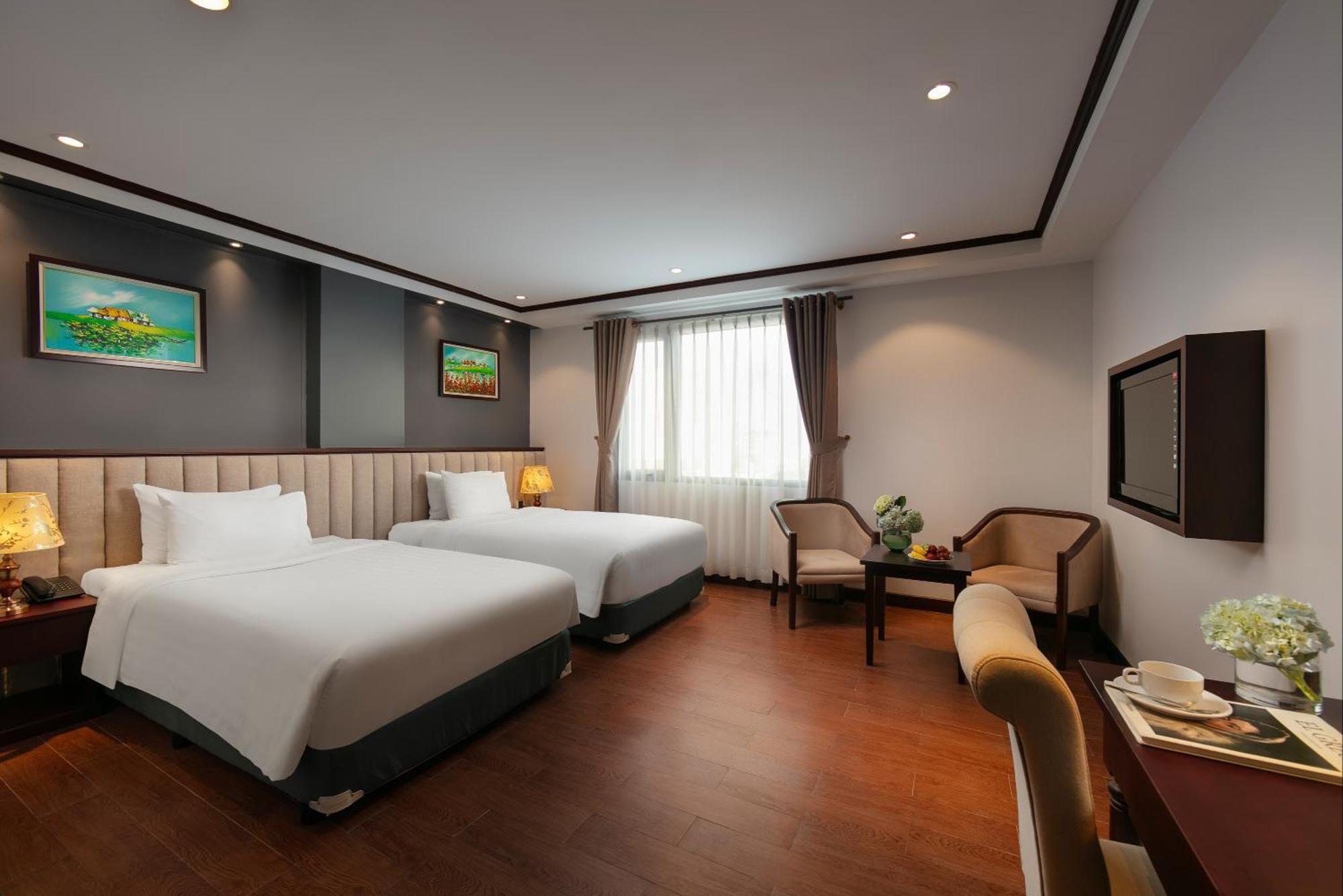 Hotel De Corner 4*