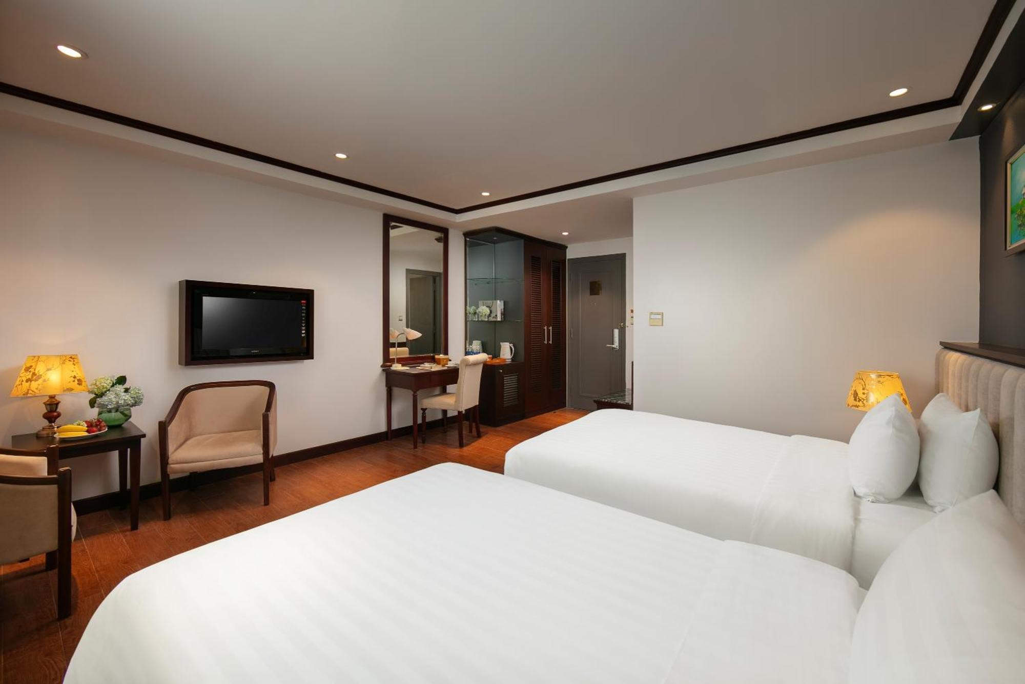 Hotel De Corner 4*