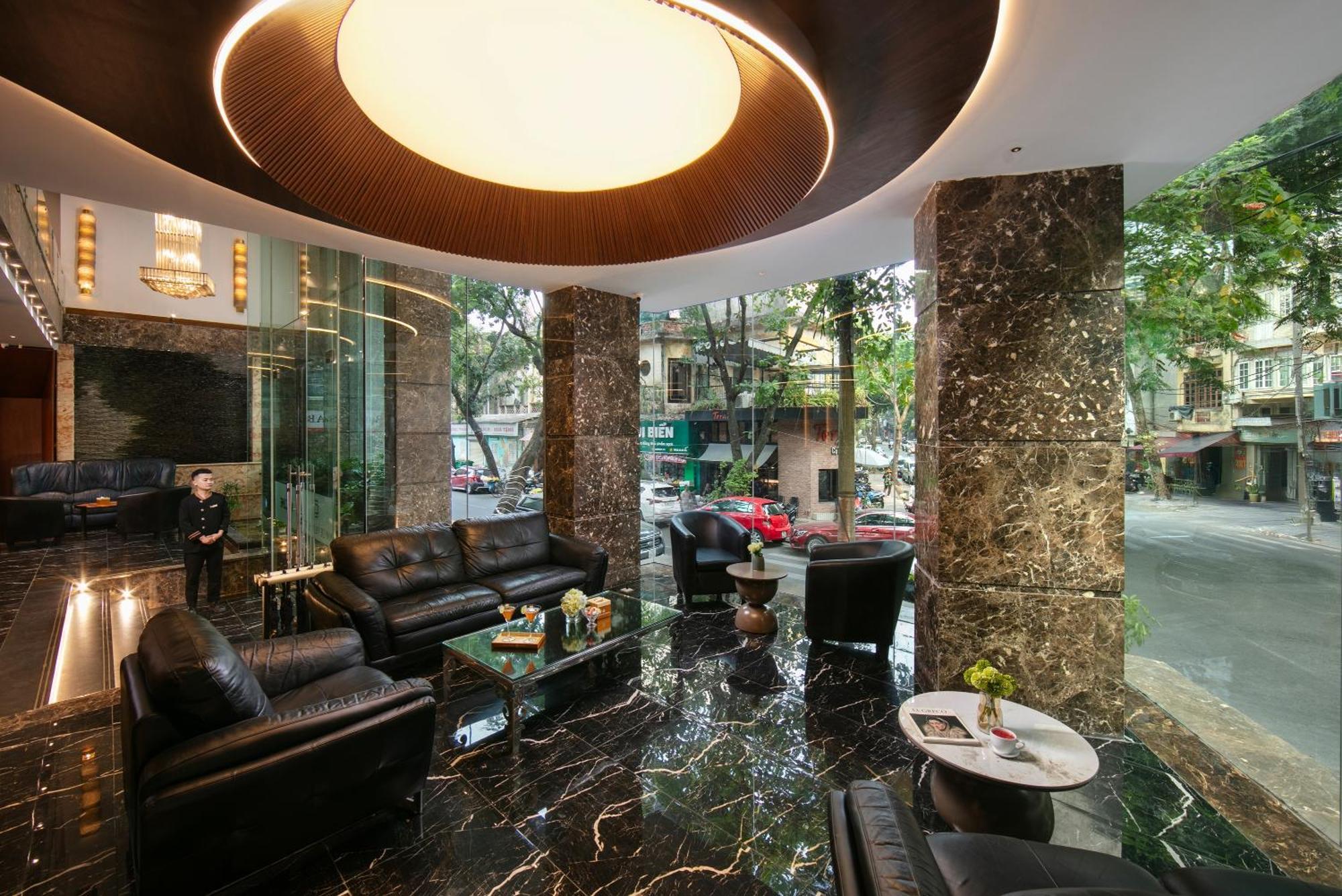 Hotel De Corner 4*