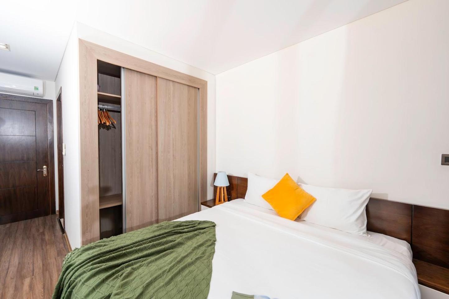 Clean & Quiet - The Point Biệt thự
