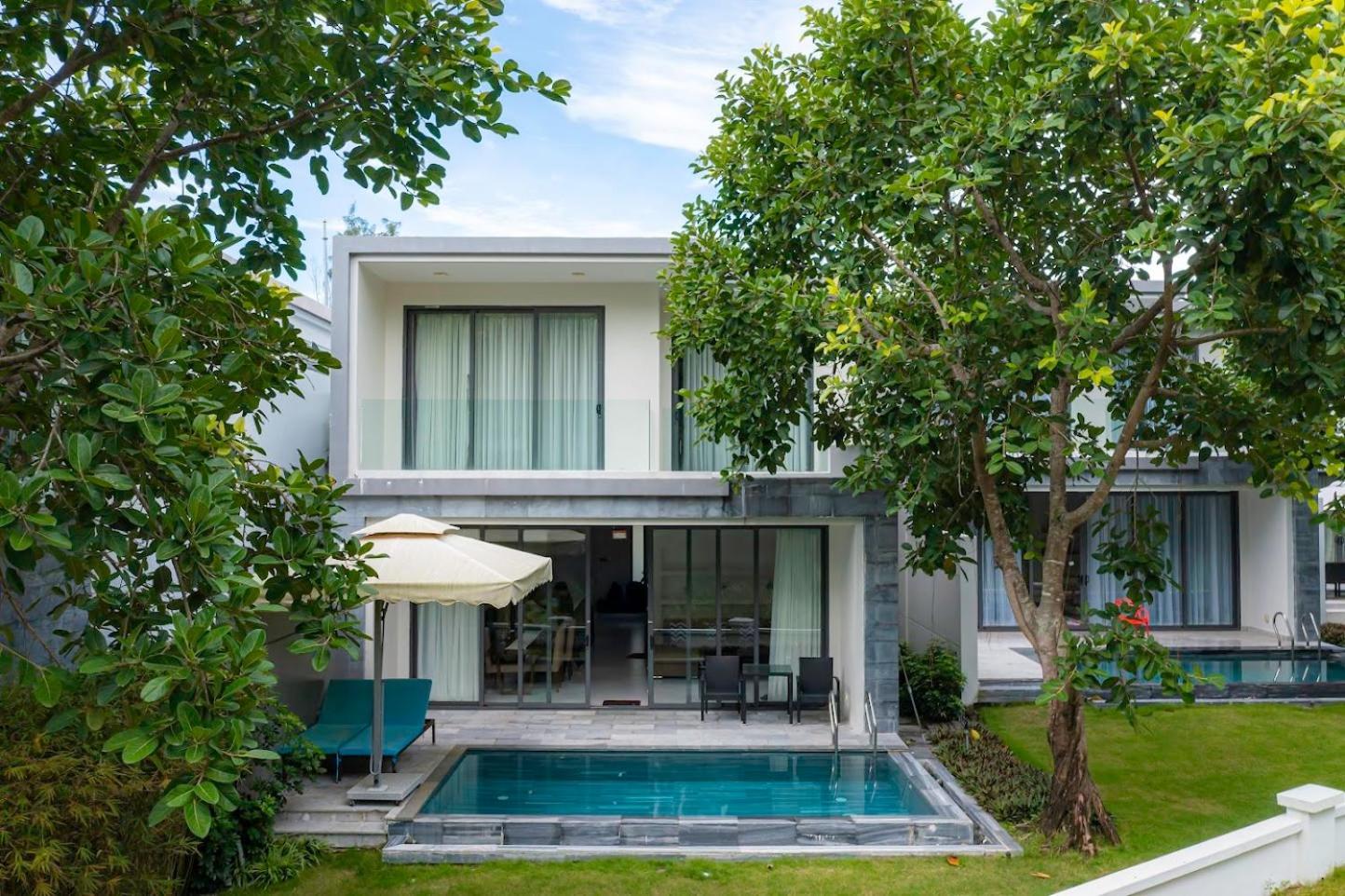 Clean & Quiet - The Point Biệt thự