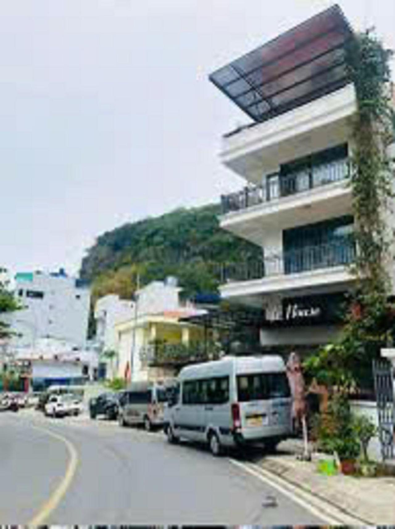 Le House Cat Ba Khách sạn Chan Chau
