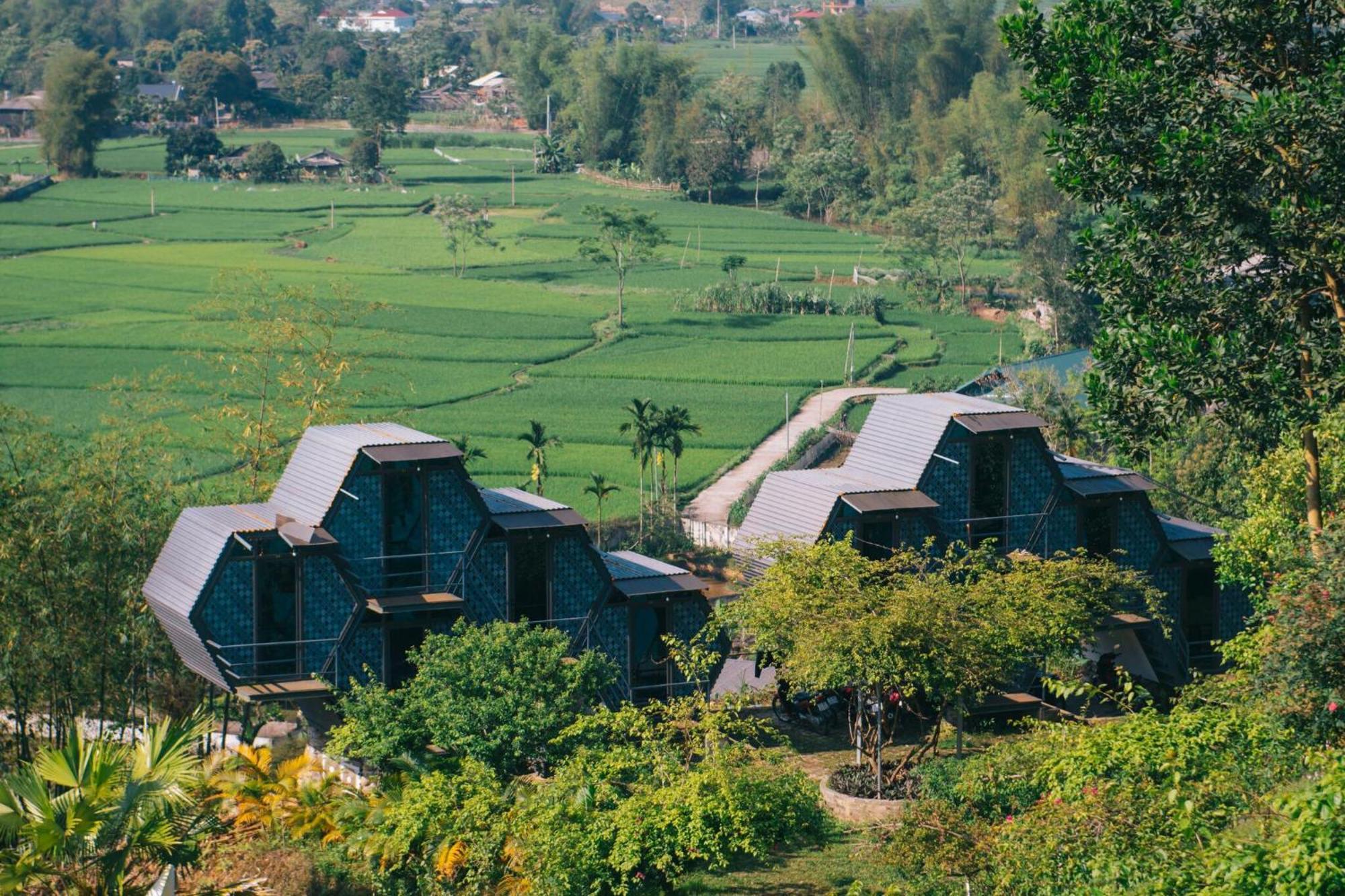 Dragonfly Nghia Lo - Free Sauna & Onsen 3*