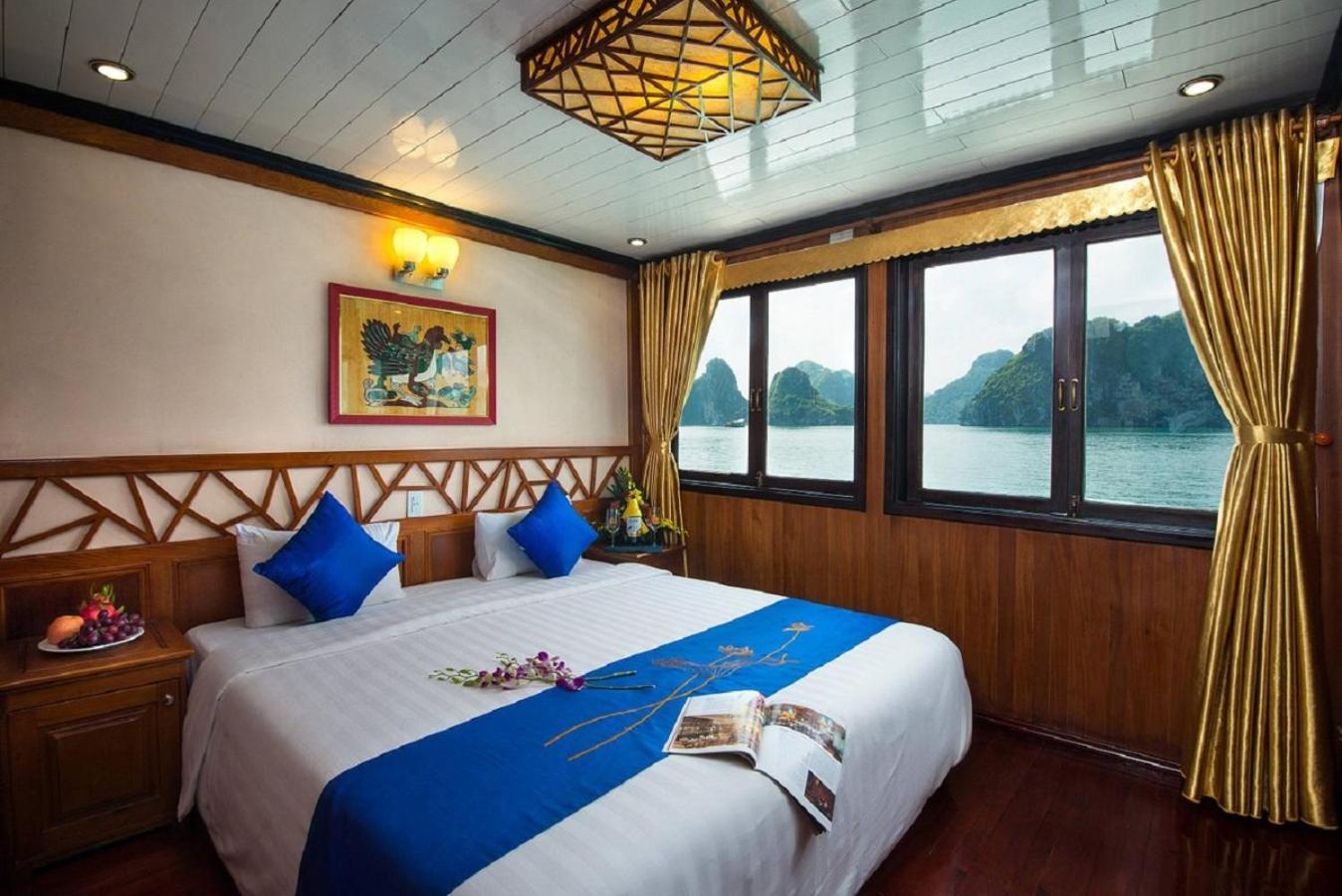 Halong Royal Boutique Cruises 3* Ha Long