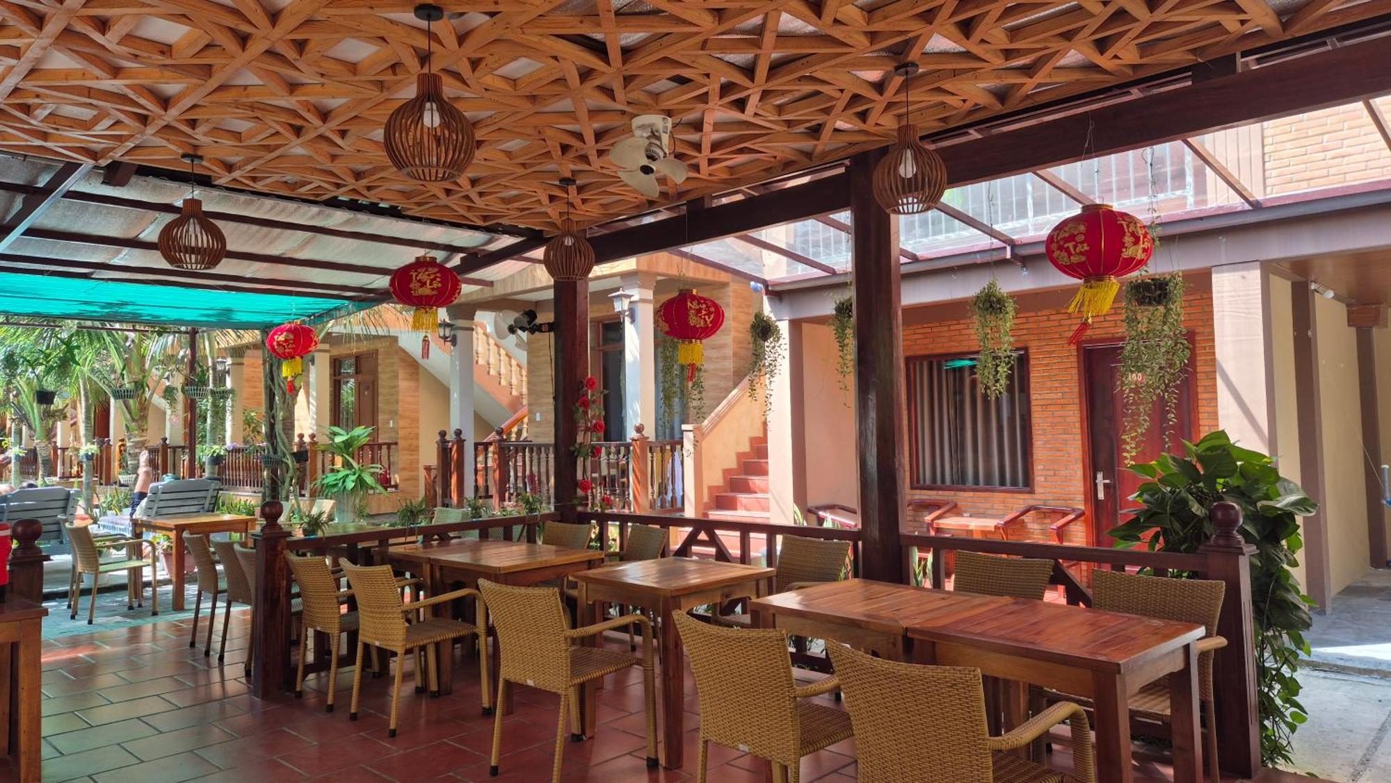 Valley Village Phu Quoc 3*