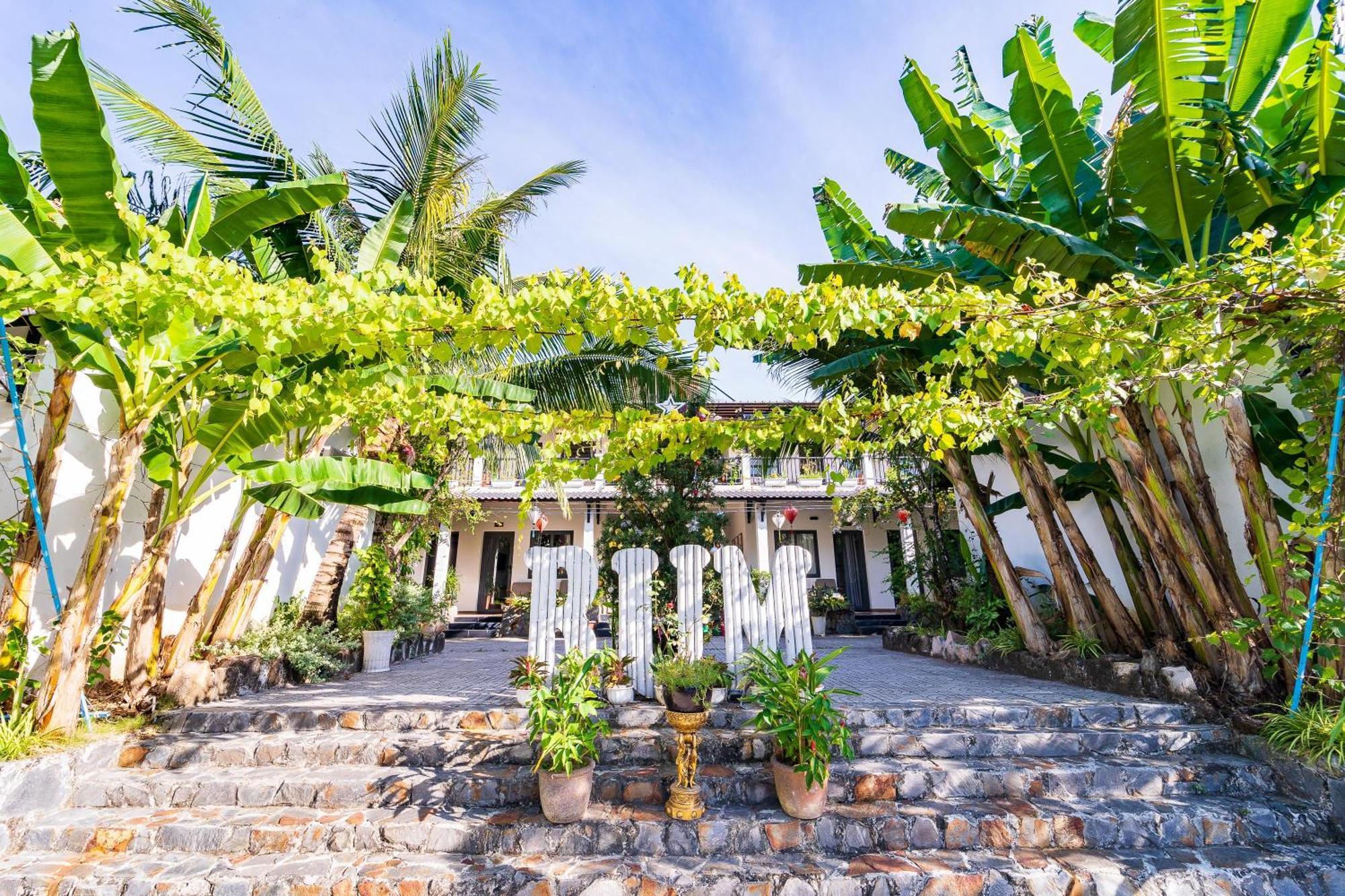 Rum Resort Phu Quoc Hotel 3*