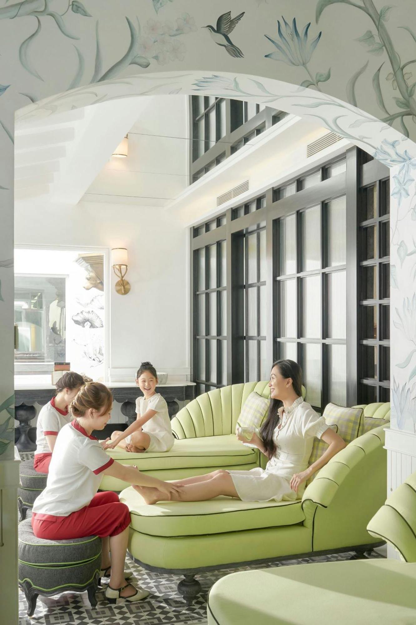 Jw Marriott Emerald Bay & Resort 5*