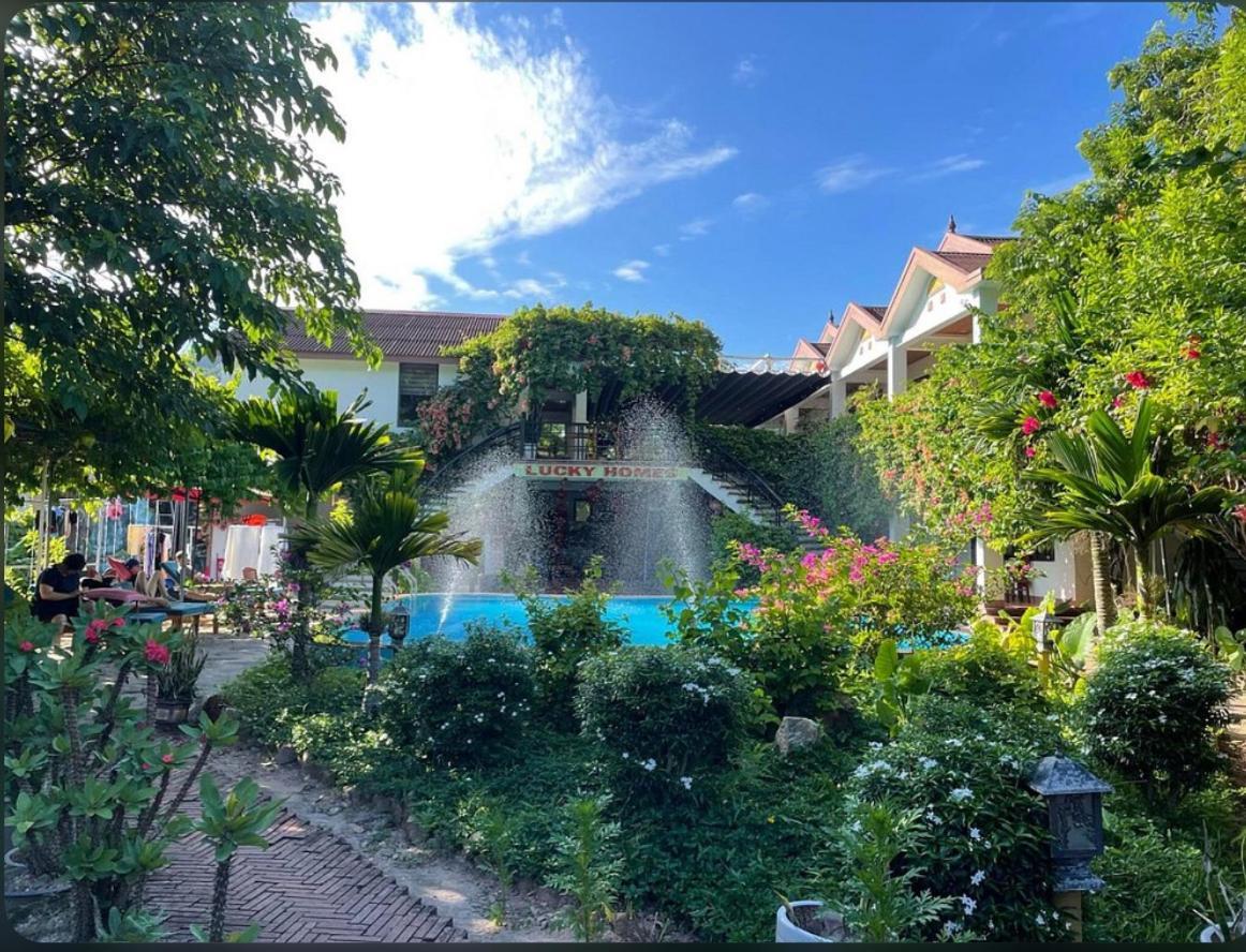 Lucky Homes 3* Phong Nha