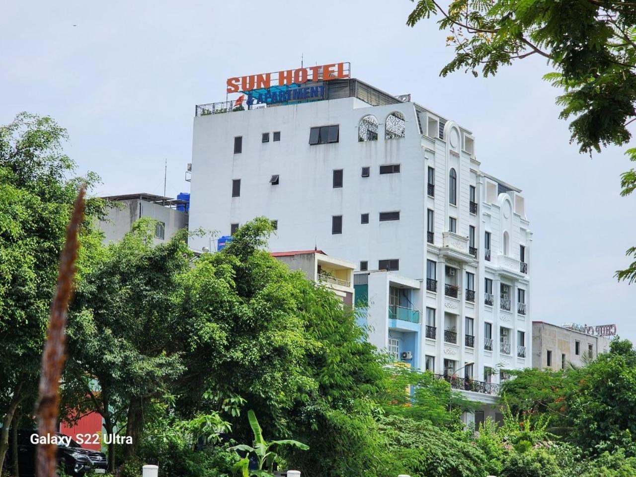 Sun & Hotel *